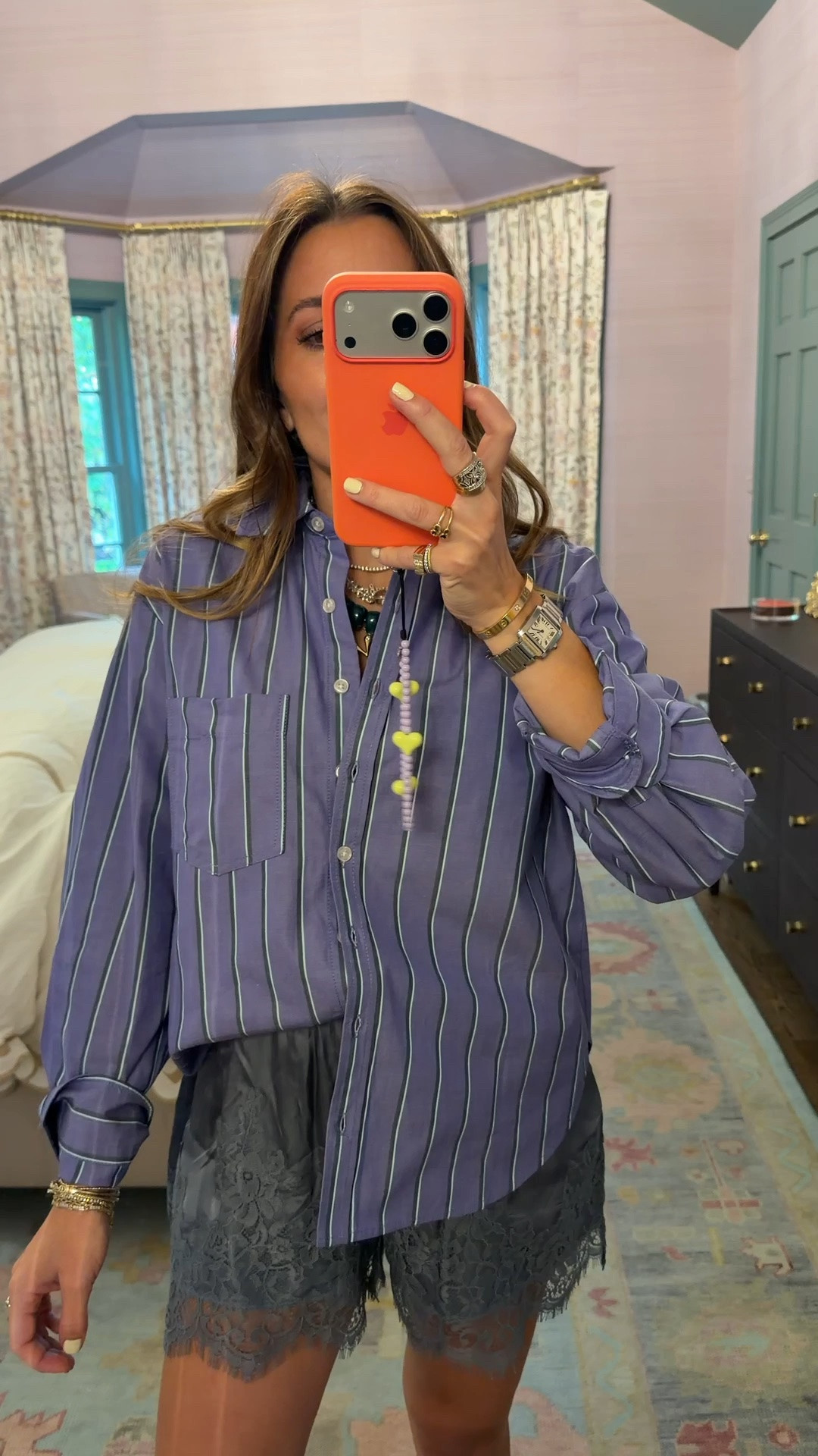 The cutest button down— I’m in an xsmall