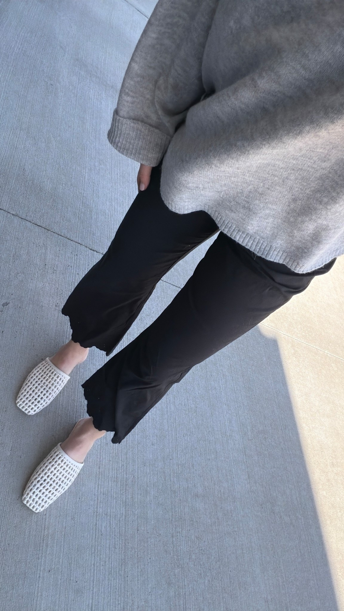 Scalloped work pants for spring 🤍

#LTKBump #LTKSeasonal #LTKWorkwear