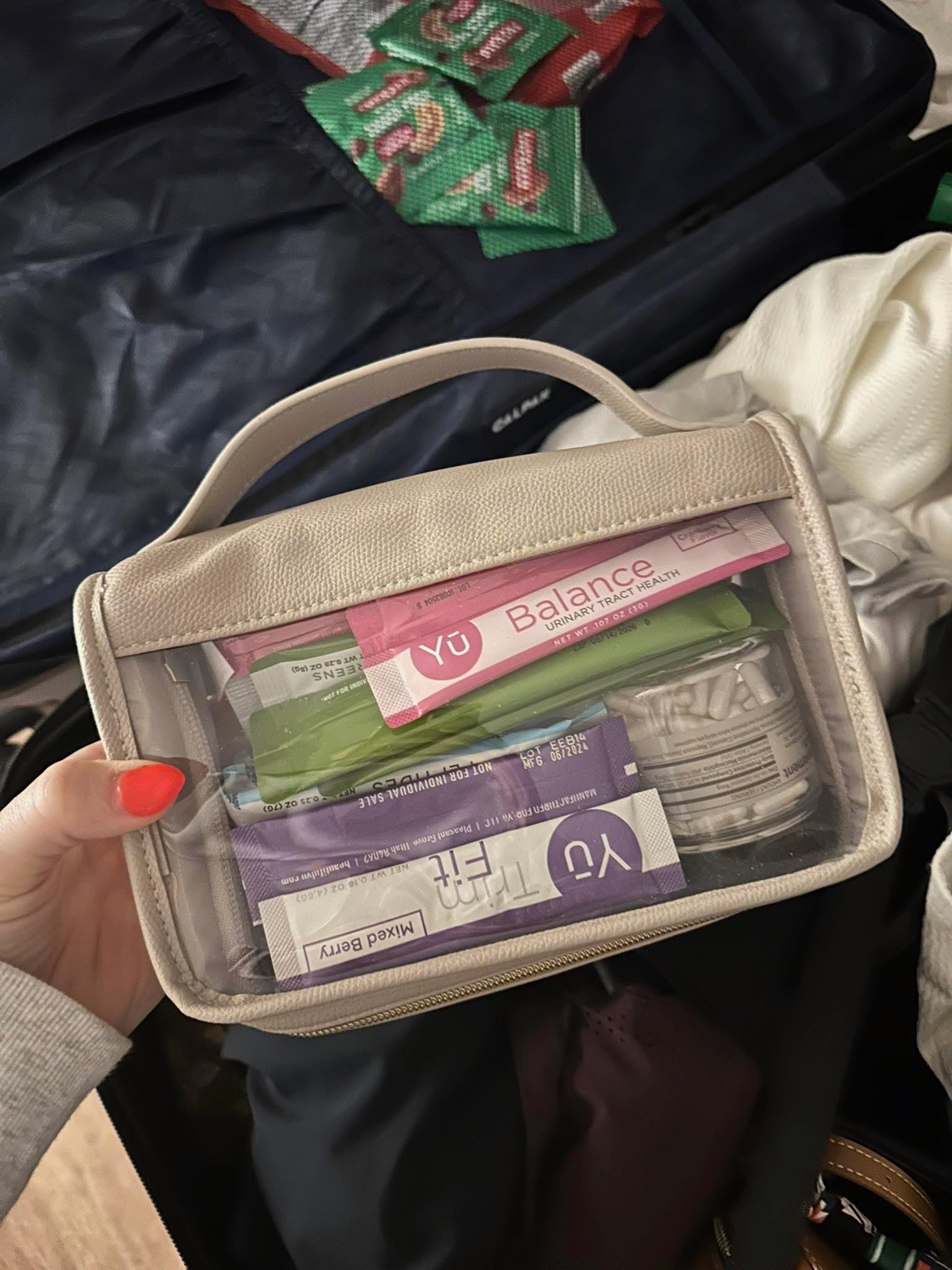 These clear bags are such a staple for staying organized, especially for travel. I love being able to see everything at a glance, whether it’s makeup, skincare, or all my carry on essentials, and they make packing so much easier
clear bags, clear makeup bags, travel cosmetic pouch, TSA approved toiletry bag, carry on essentials, beauty organization, travel must haves, everyday organization SavannaK

#LTKmomlife #LTKTravel #LTKActive