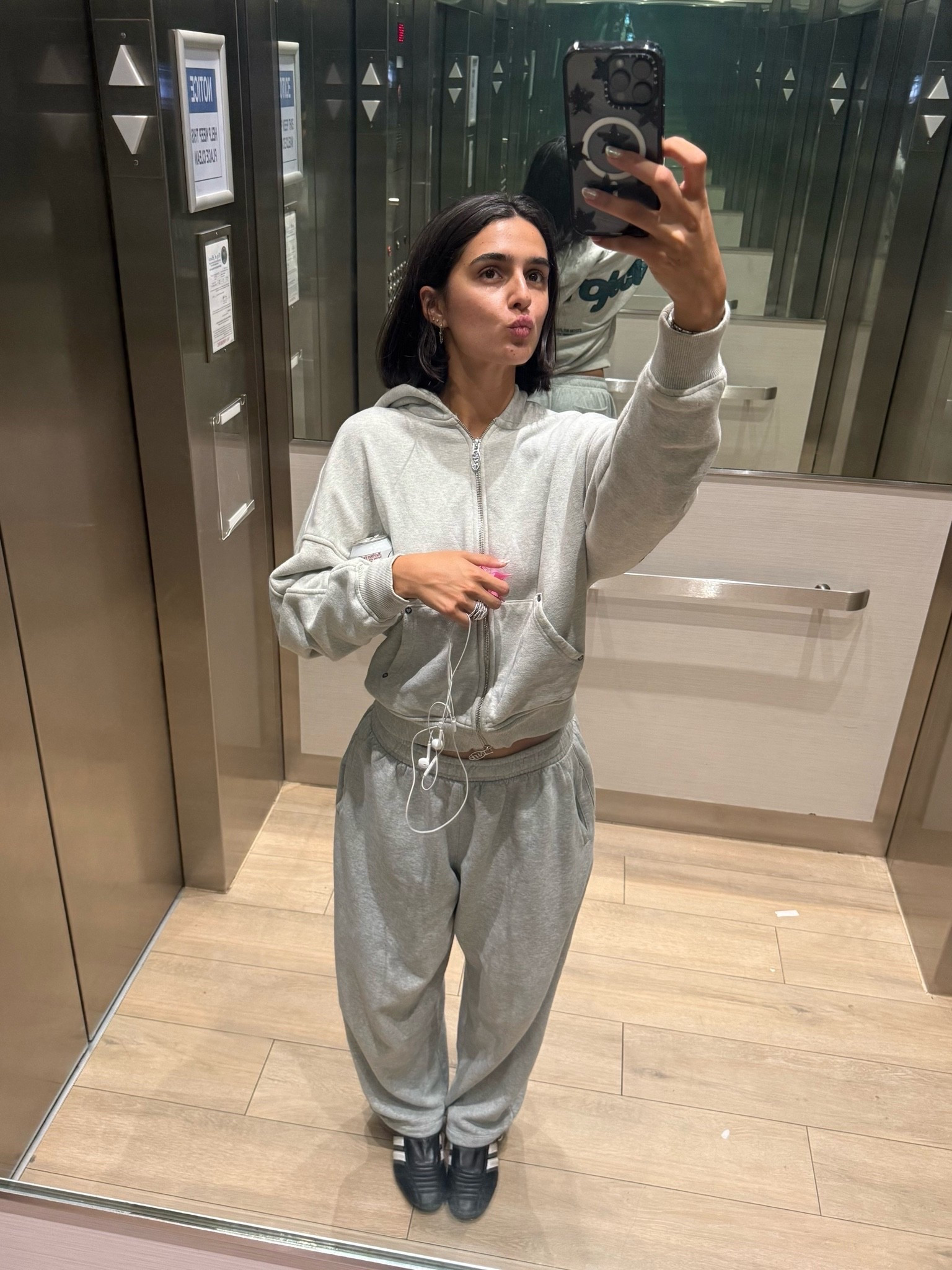 Comfiest sweatpants I own 💌

#LTKgrwm #LTKootd #LTKdayinmylife