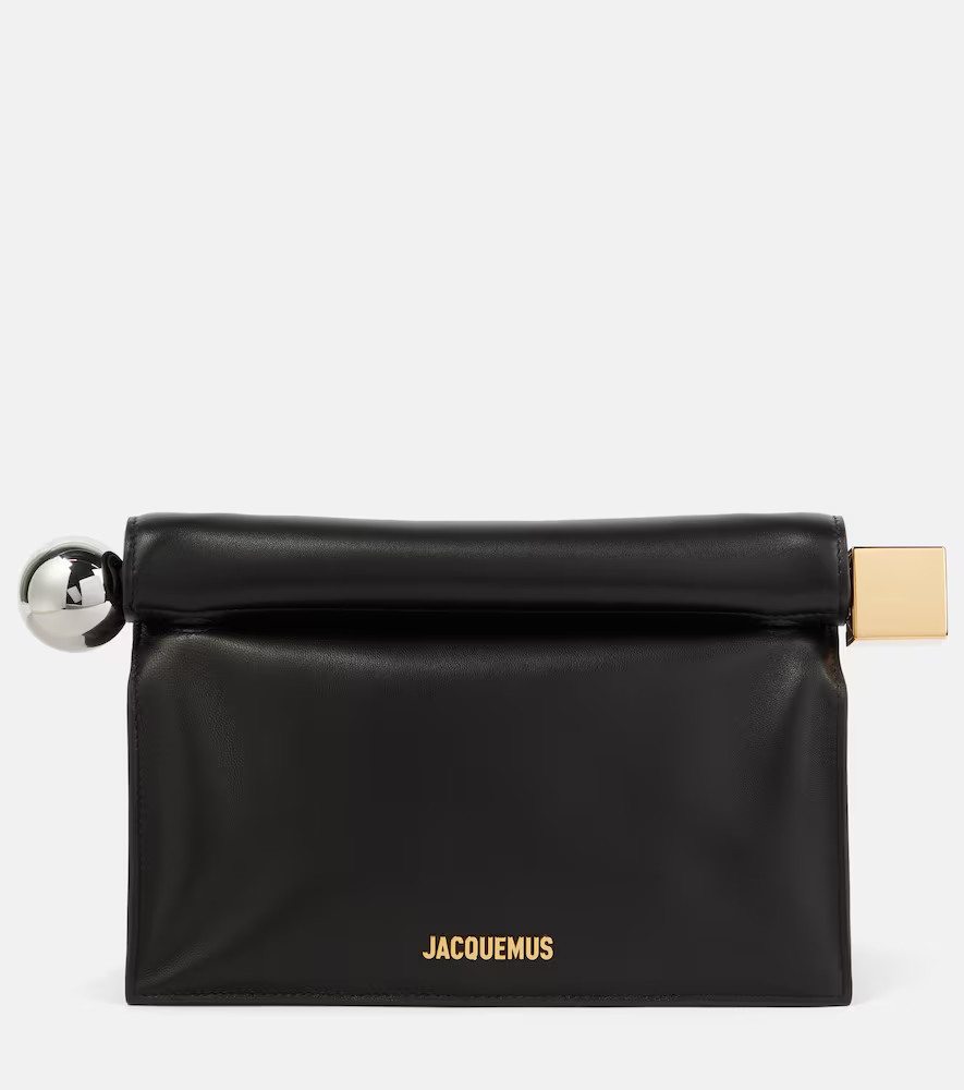 Jacquemus La Pochette Rond Carre leather clutch | Mytheresa (UK)