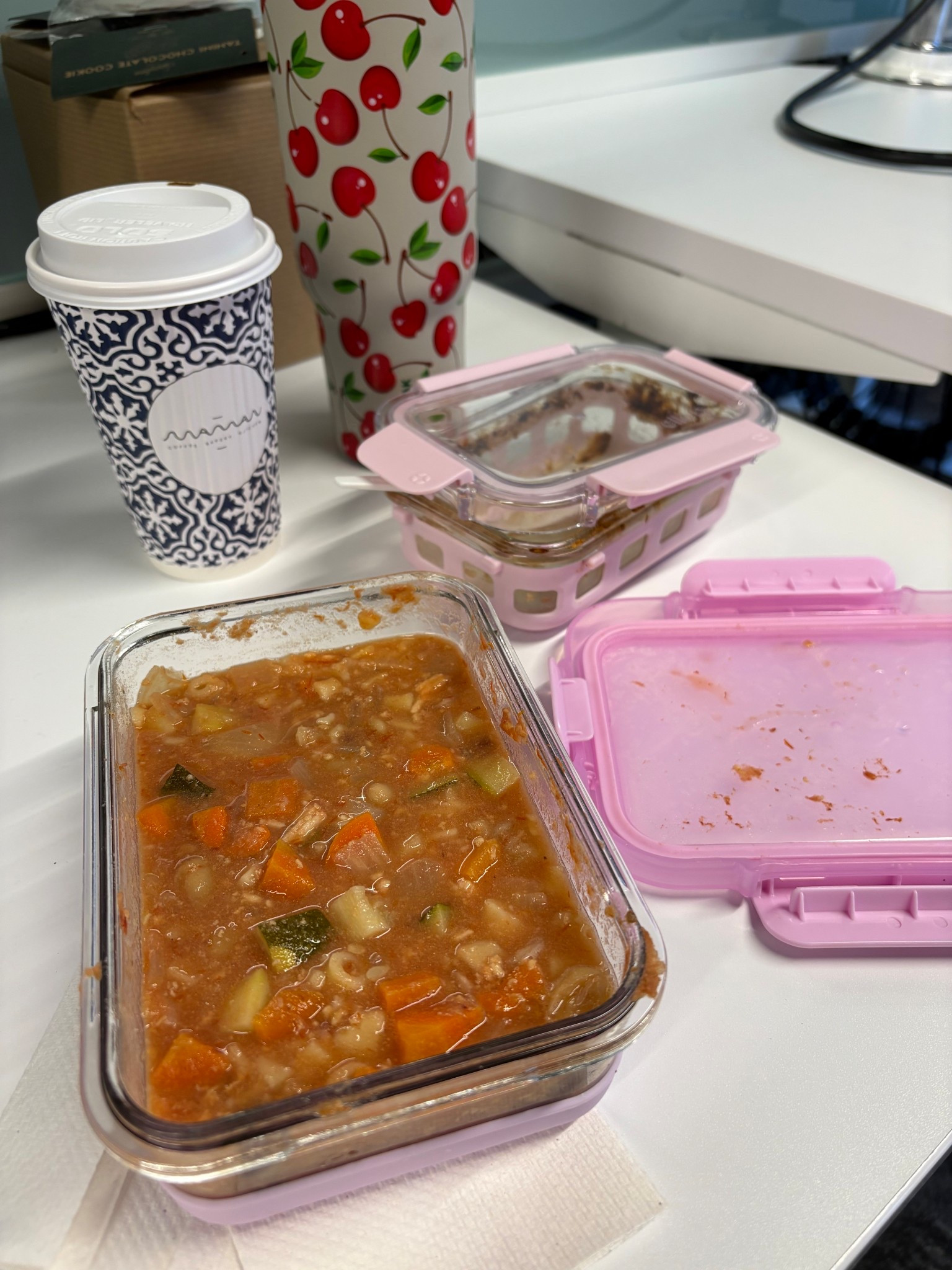  Day in my life as a full time working mom who meal preps 😂 sending a theme here. I love these containers. Leak proof and cute! 

Amazon find / kitchen / home / food 

#LTKfoodie #LTKdayinmylife #LTKSaleAlert
