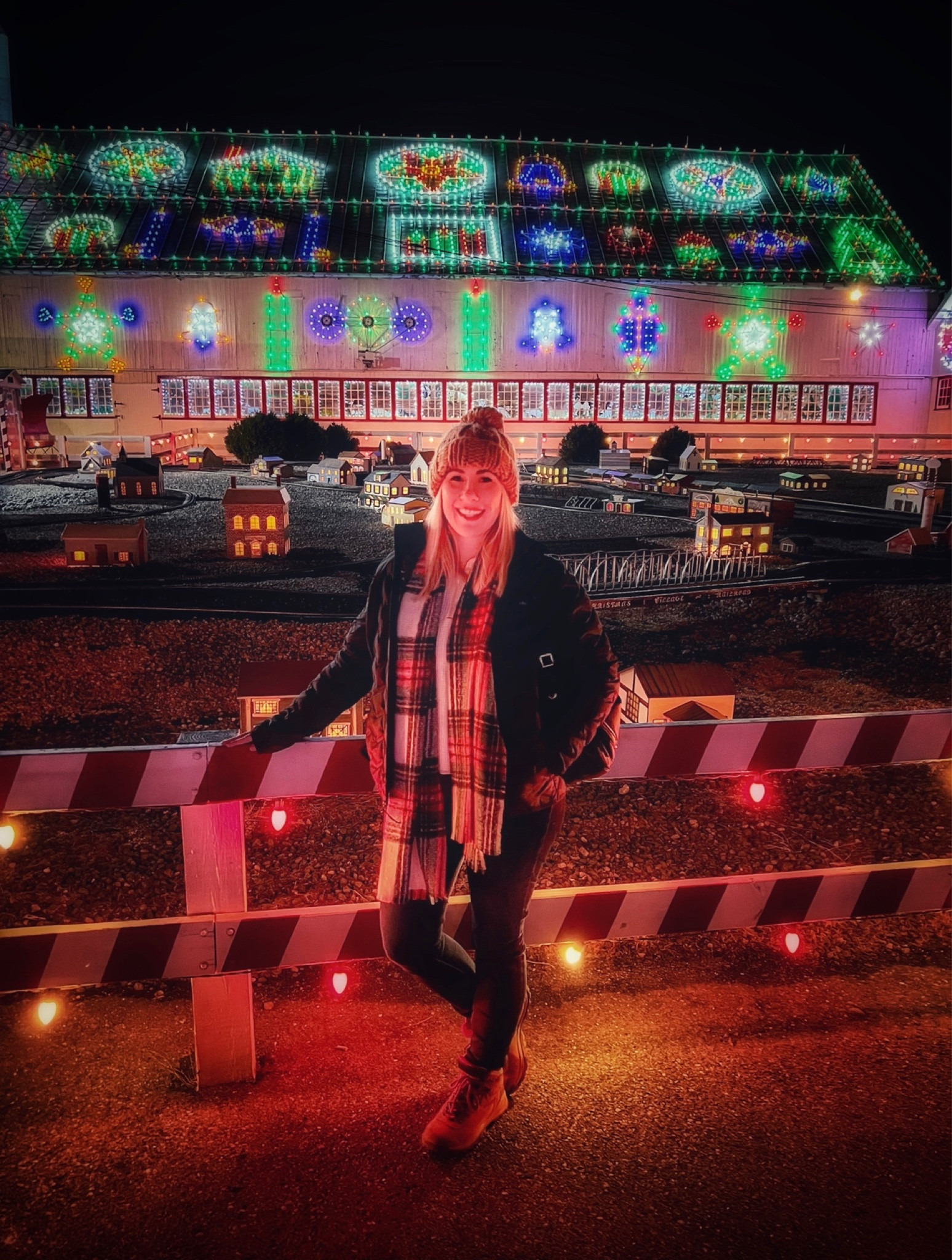 Cute women’s outfit for gazing at Christmas lights! What I wore to Koziars Christmas Village

#LTKHoliday #LTKGiftGuide #LTKSeasonal