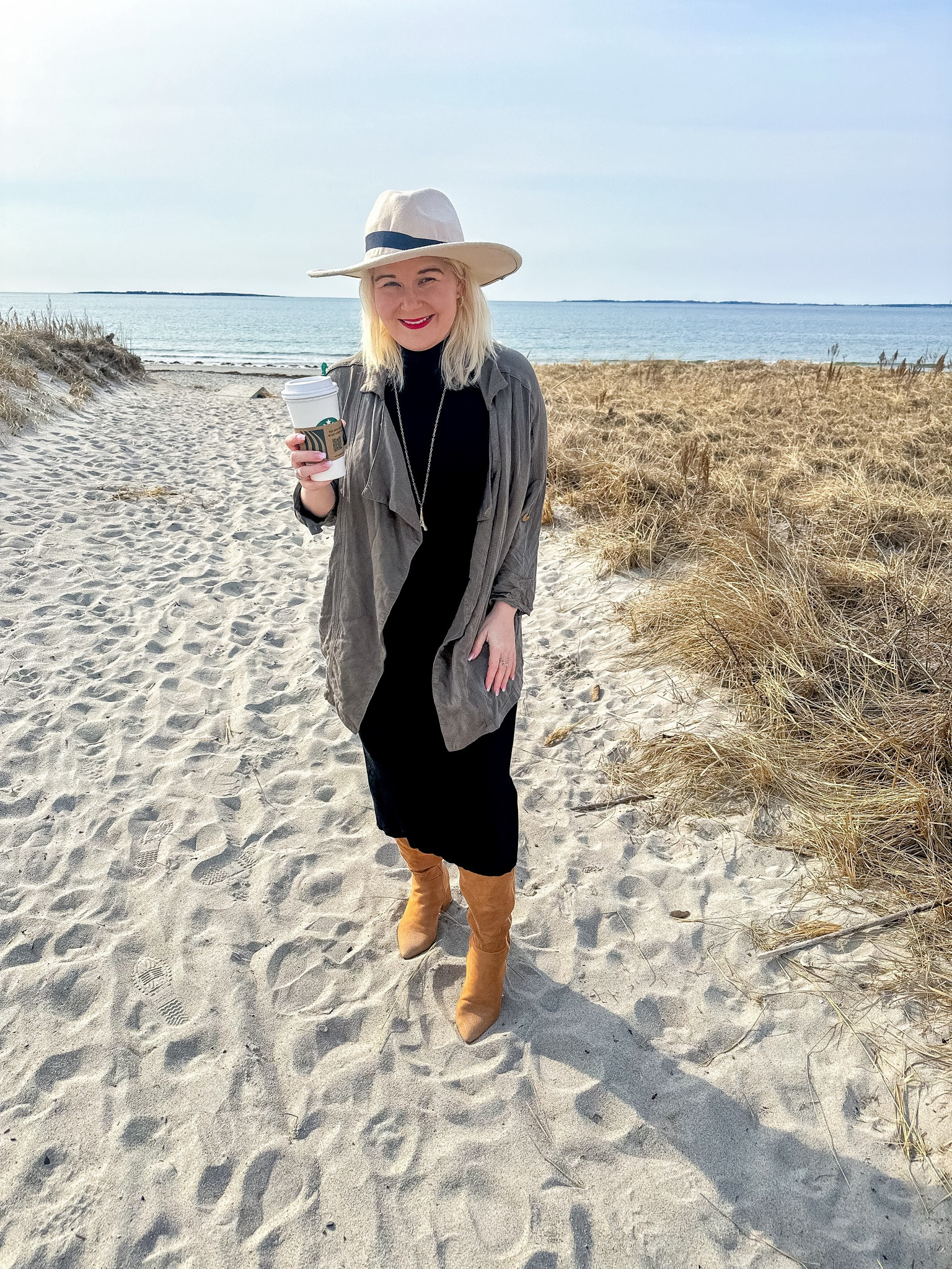 My Wednesday ootd. 

#LTKSeasonal #LTKWorkwear #LTKStyleTip