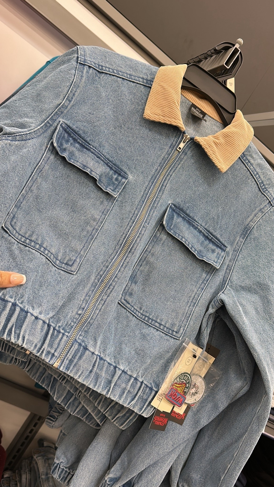 No boundaries denim 

#LTKFindsUnder50