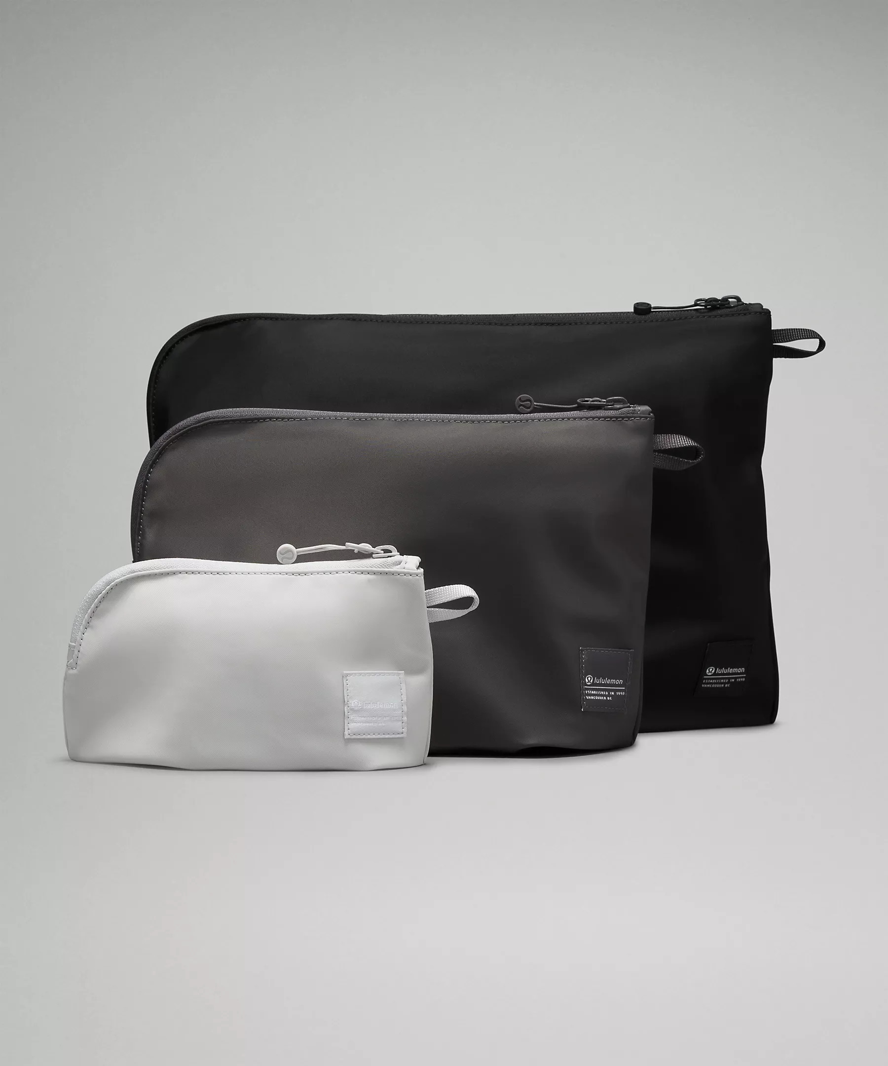 Lightweight Pouch | Lululemon (US)