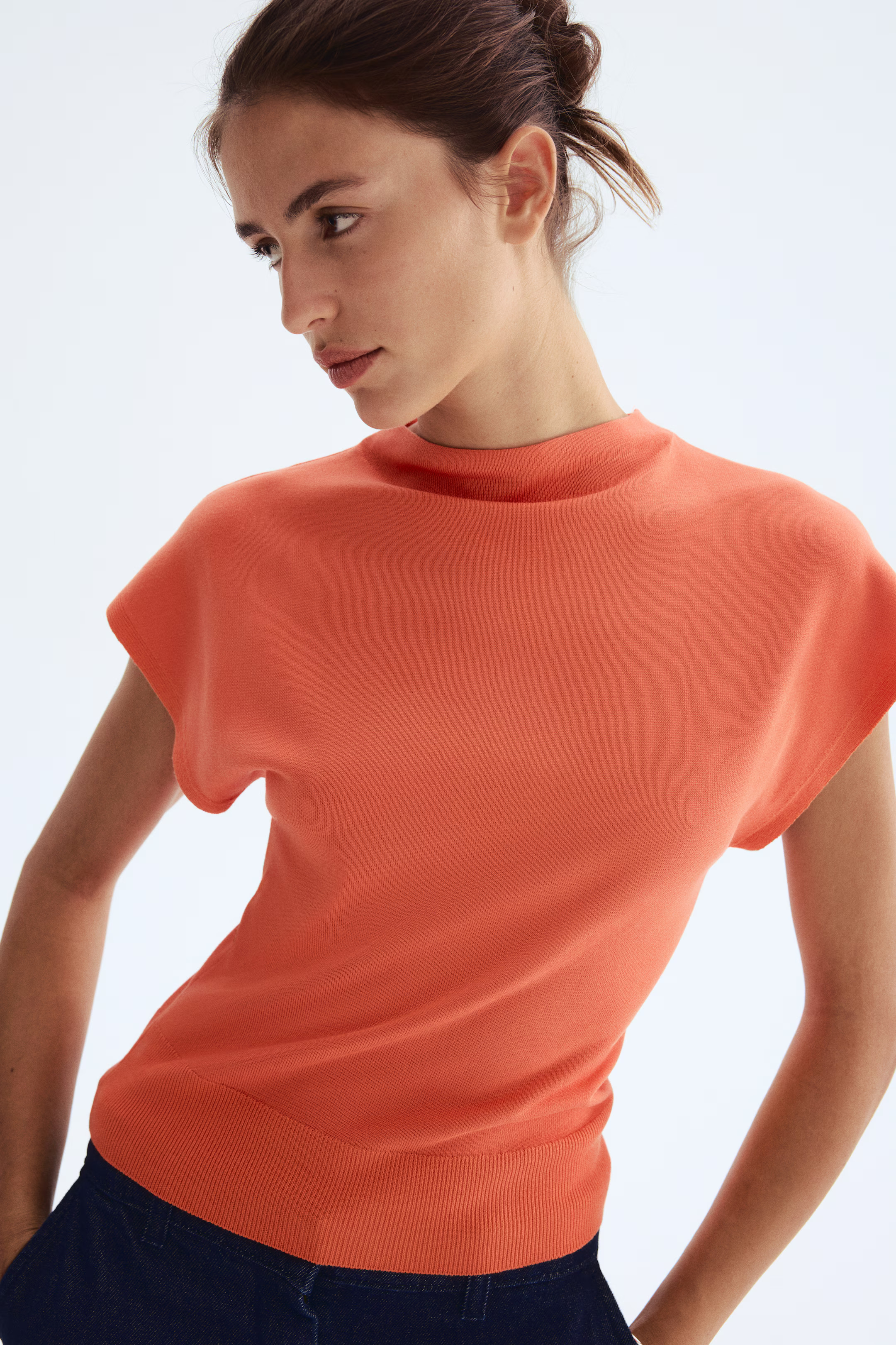 Cap-sleeved top | H&M (UK, MY, IN, SG, PH, TW, HK)