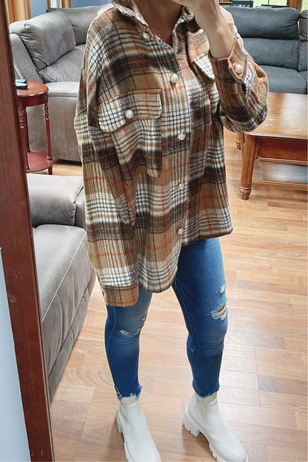 #falloutfit #forever21 #shacket #falljacket #falloutfit #boots #jeans #abercrombie

#LTKsalealert #LTKshoecrush #LTKSeasonal