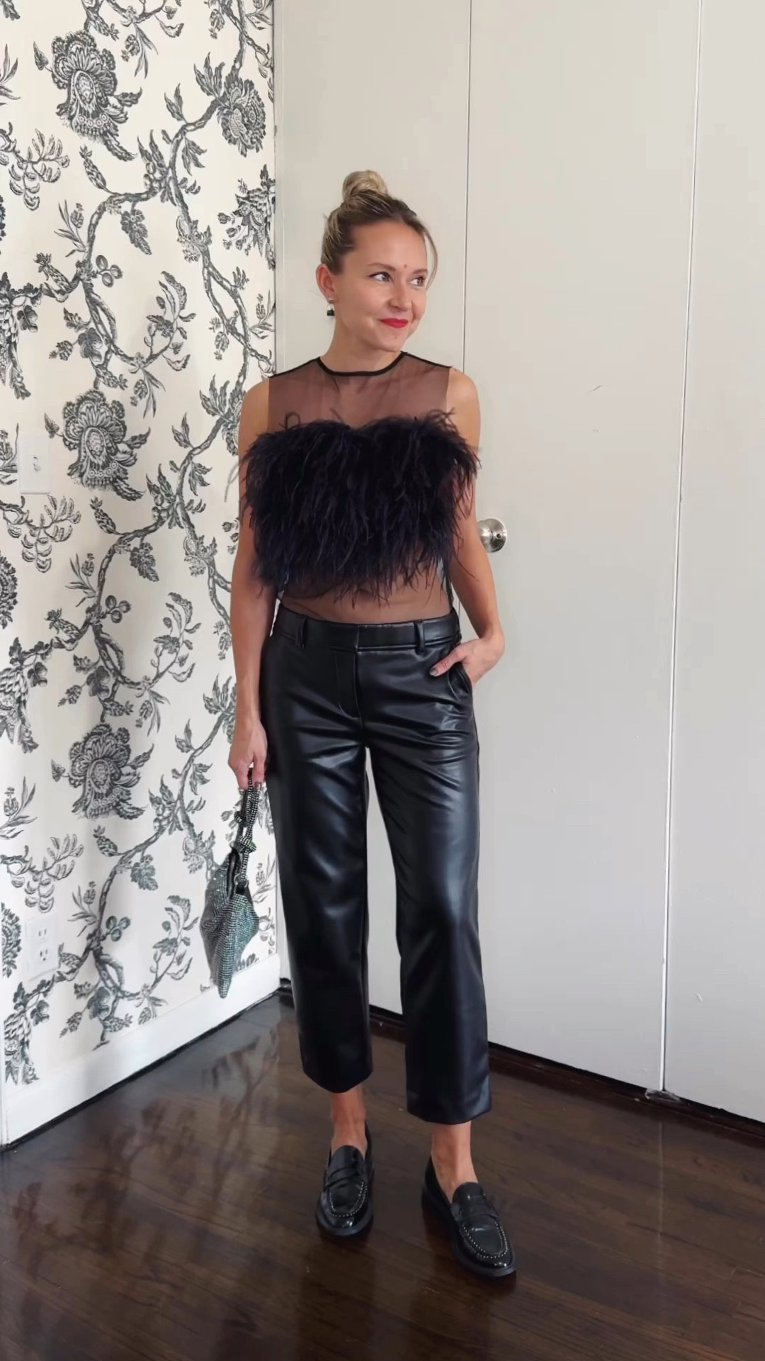 Unexpected holiday party ready pieces from @fewmoda 