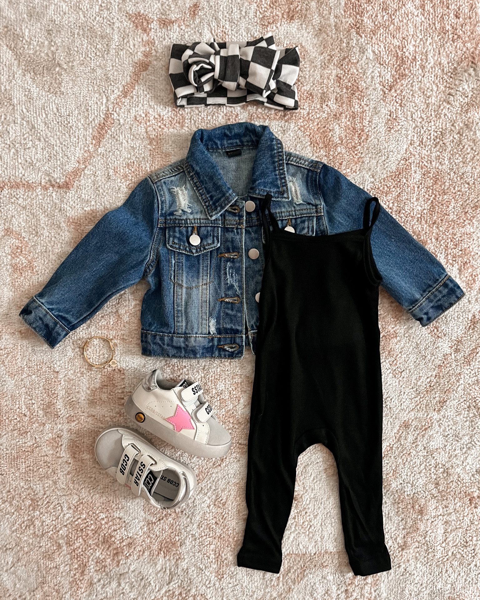 Baby girl outfit inspo
Baby girl jacket

#LTKstyletip #LTKfindsunder50 #LTKbaby