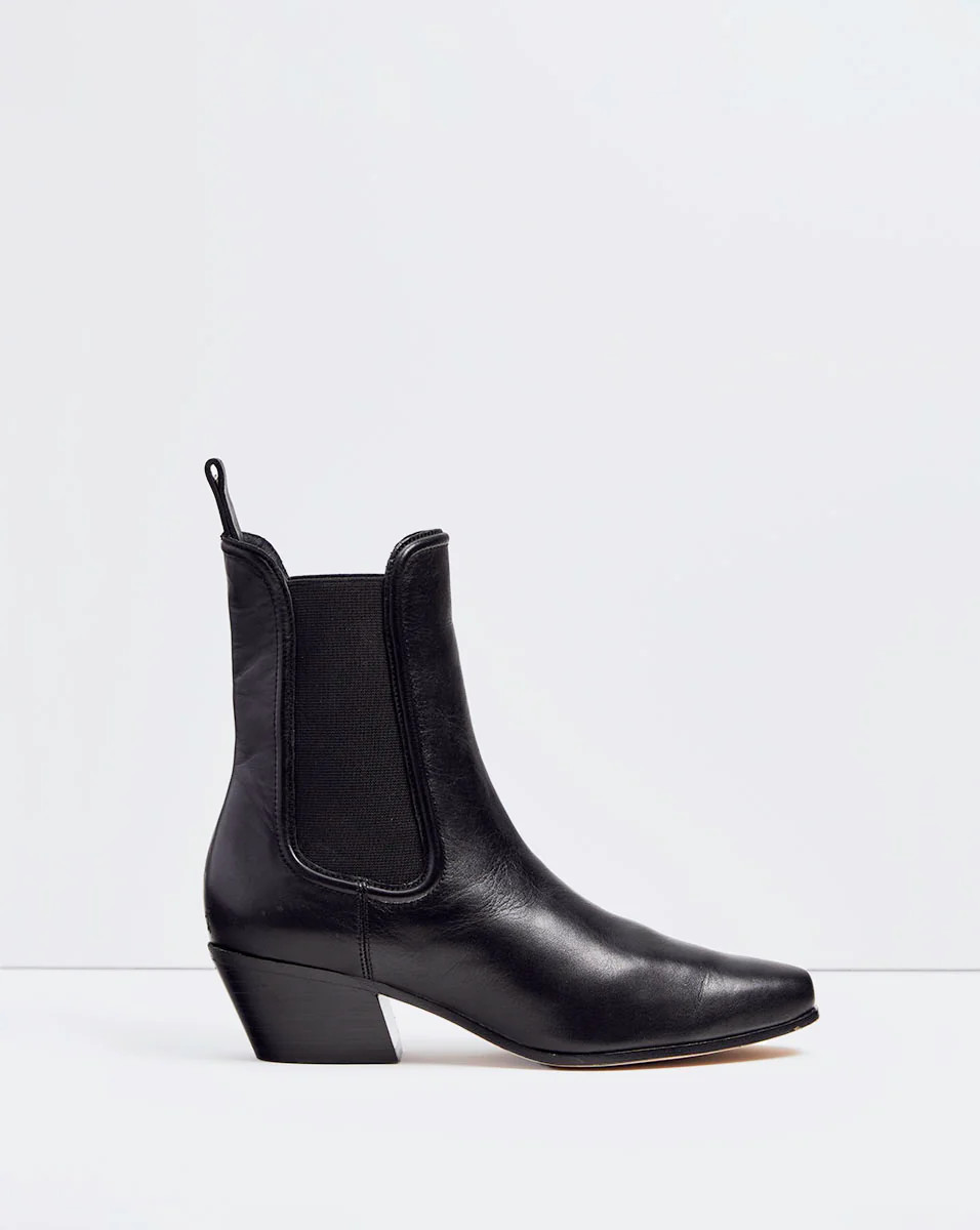Veronica Beard Lada Chelsea Bootie Black | Veronica Beard