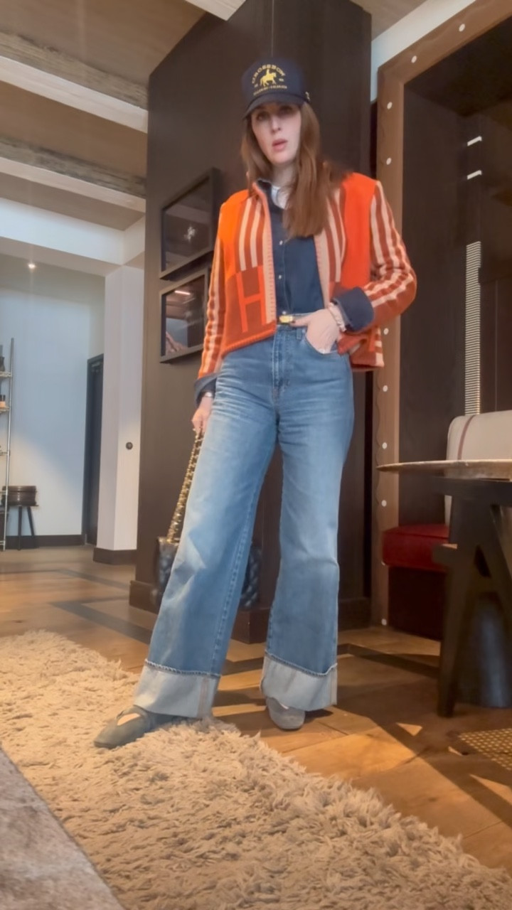 Today I’m wearing my new favorite shoes in an 8 (so incredibly comfortable and spacious), my go to cuffed denim in a 26 paired with a dark denim blouse and topped off with a pop of orange. 

I can’t link my cardigan but I’ve linked similar items. 

OOTD, cuffed denim, jeans, Mary, Jane flats, suede shoes, winter shoes, open cardigan, denim blouse, winter look, winter outfit

#LTKShoeCrush #LTKOver40 #LTKStyleTip