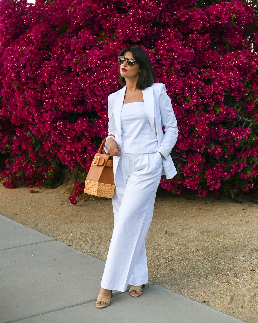 The spring workwear edit with J.McLaughlin 


spring dress, heels, sandals, jeans, travel outfit, swim, bathing dress, resort, midi dress, maxi dress, white dress, vacation outfit, spring outfits, summer outfit, classic style, preppy style, elegant style,  j.McLaughlin

#LTKstyletip #LTKover40 #LTKworkwear