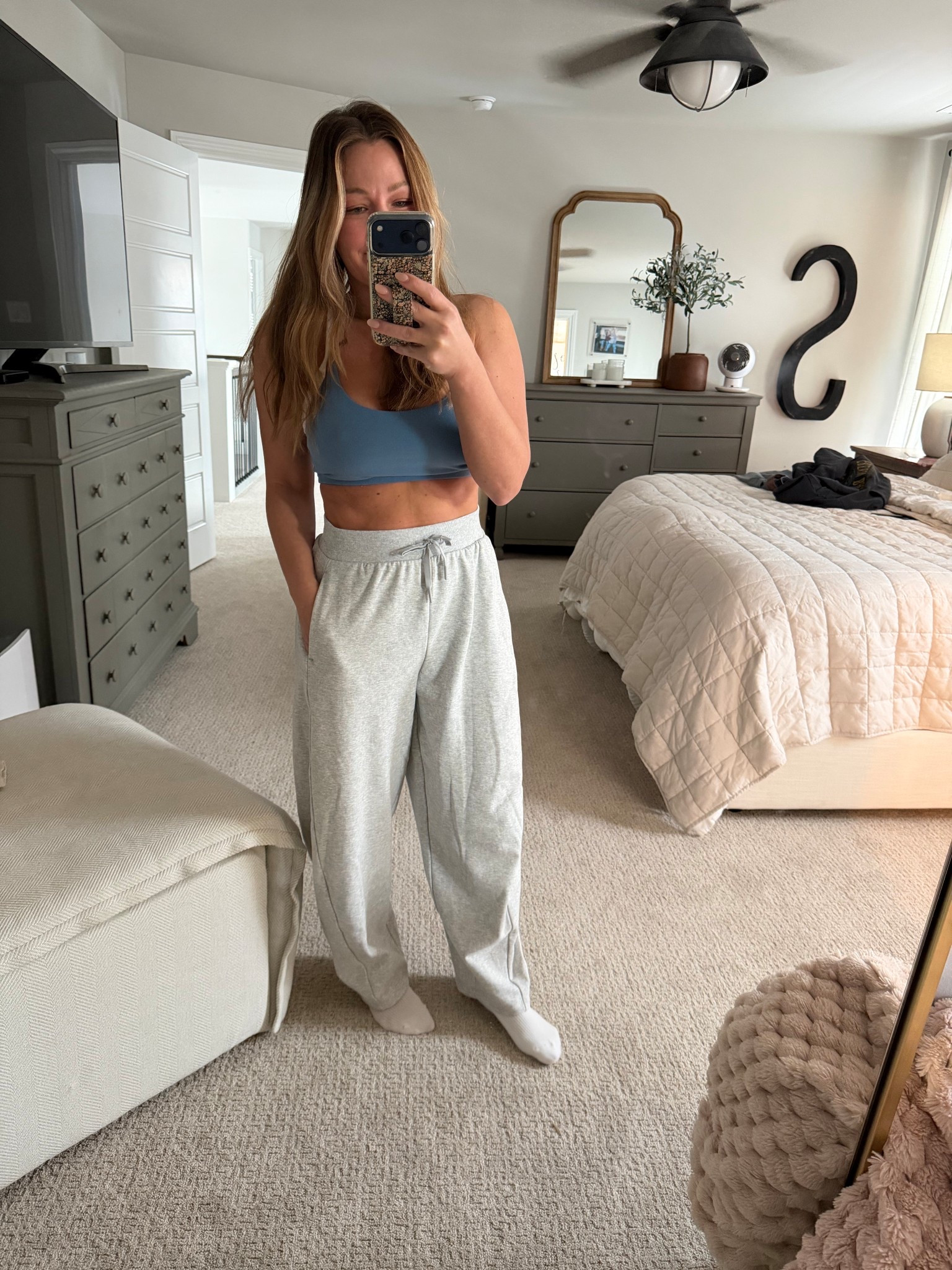 It’s about -40 outside so we’re staying in. These barrel sweats are so cozy AND perfect even if you are short. I’m 5’1, wearing a small in the sweatpants and medium sports bra.


Target, target finds, activewear, sweats, cozy clothing, mom style, cotton workout clothing 

#LTKootd #LTKmomlife #LTKActive