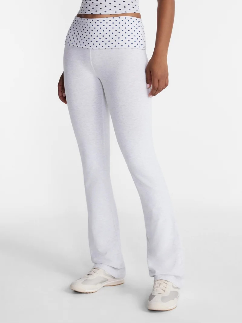 No Boundaries Flare Pants with Foldover Waistband, 32'' Inseam, Women's and Women's Plus XS-XXL | Walmart (US)