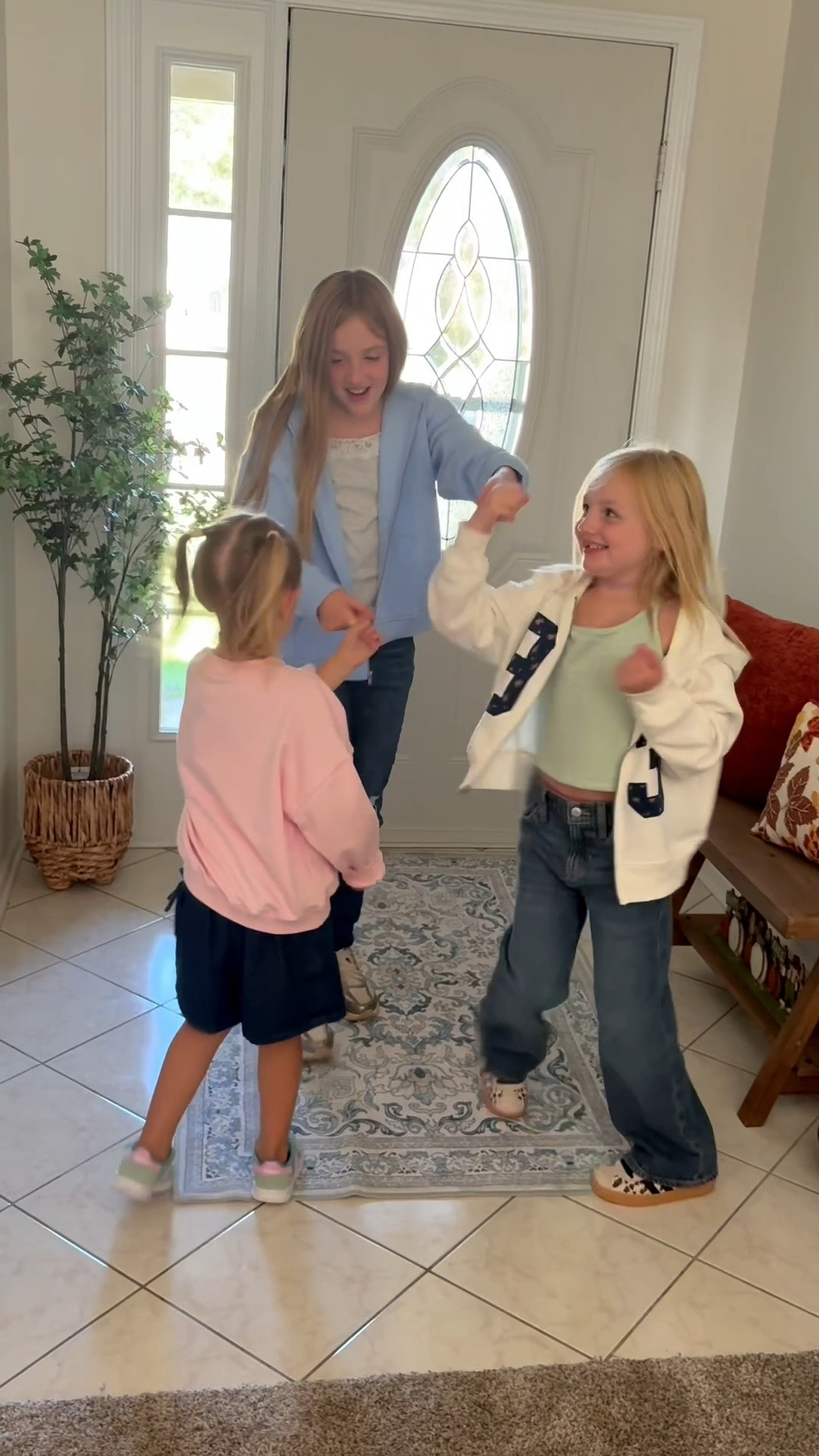 #ad Back to school means back to activities for our family. I love that old navy has mix and match styles that make it easy to go from school to practice. This is a huge help 
Taking something off my plate. Plus, it allows the girls to make their own outfit choices, and build confidence in their personal style! 

@oldnavy #oldnavypartner

#LTKSaleAlert #LTKKids #LTKSeasonal