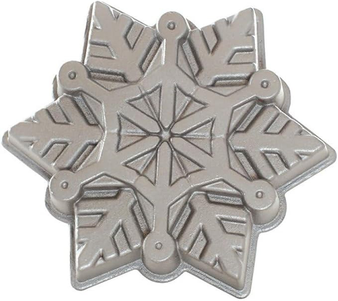 Nordic Ware Snowflake Pan | Amazon (US)
