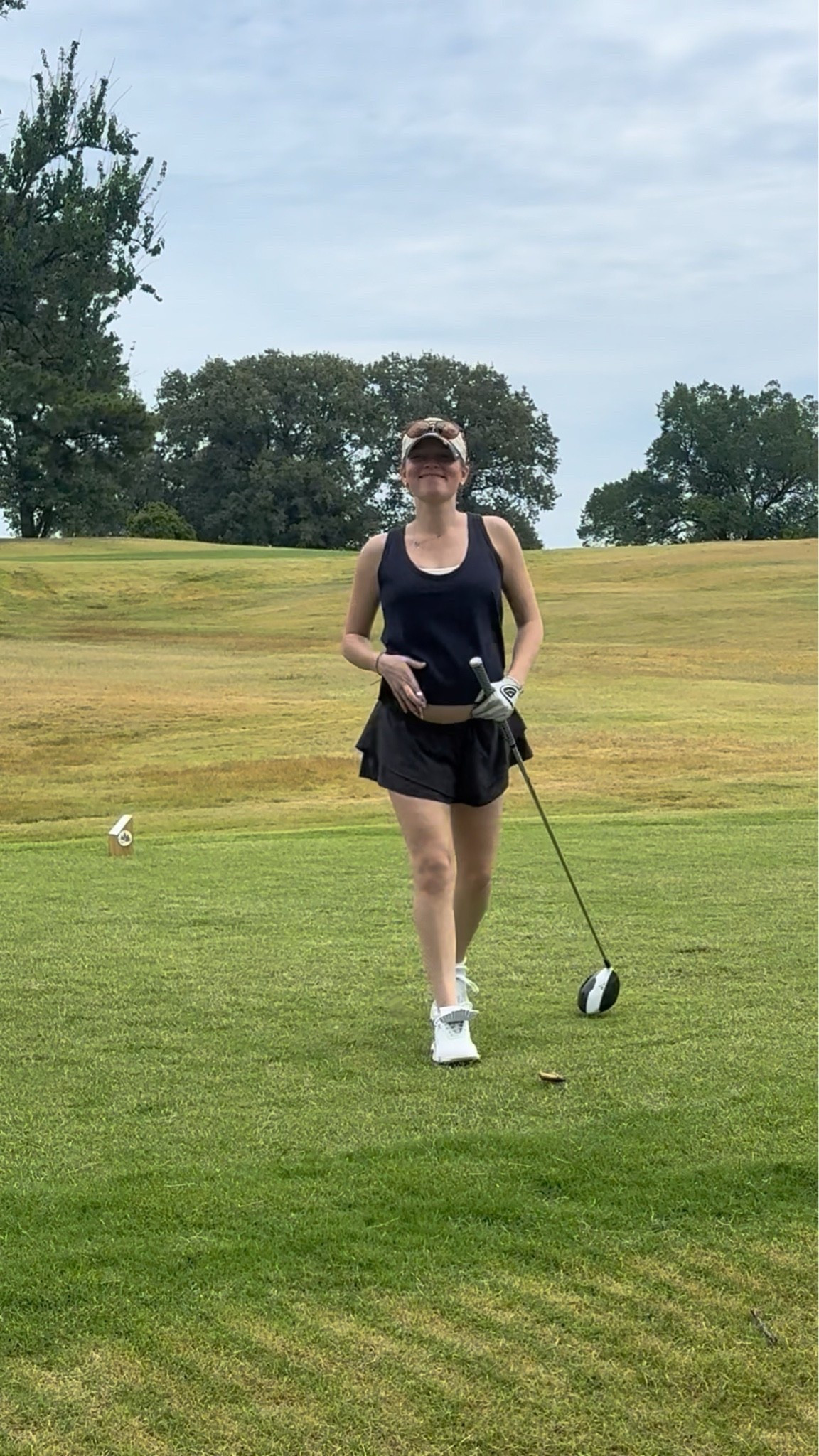 22 weeks pregnant and golfing🥵🤍 this bump isn’t going to stop me from playing or looking good⛳️

#LTKdayinmylife #LTKBump #LTKActive
