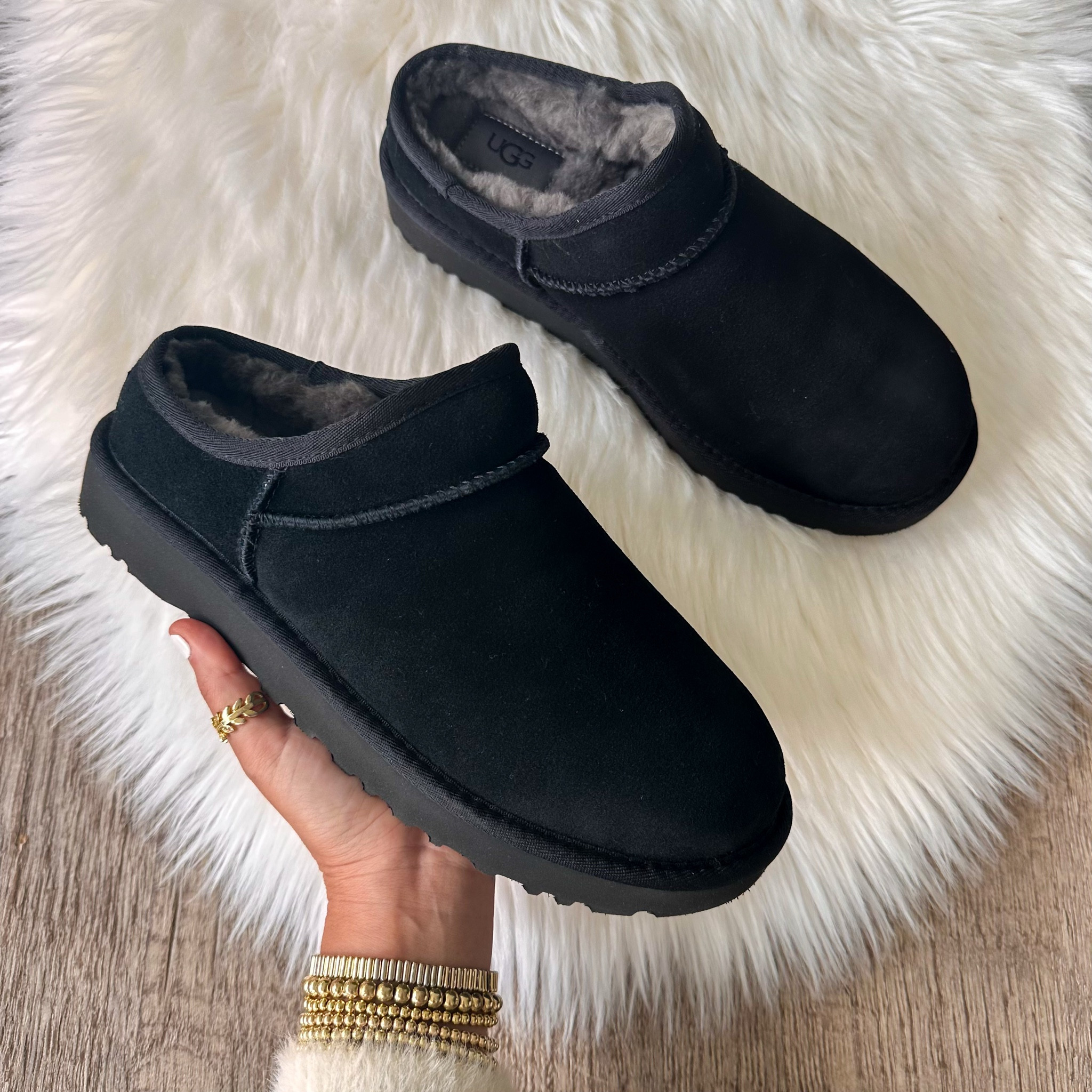 Classic Slipper (Women)
