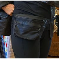 90's Vintage Black Nylon Fanny Pack | Etsy (US)