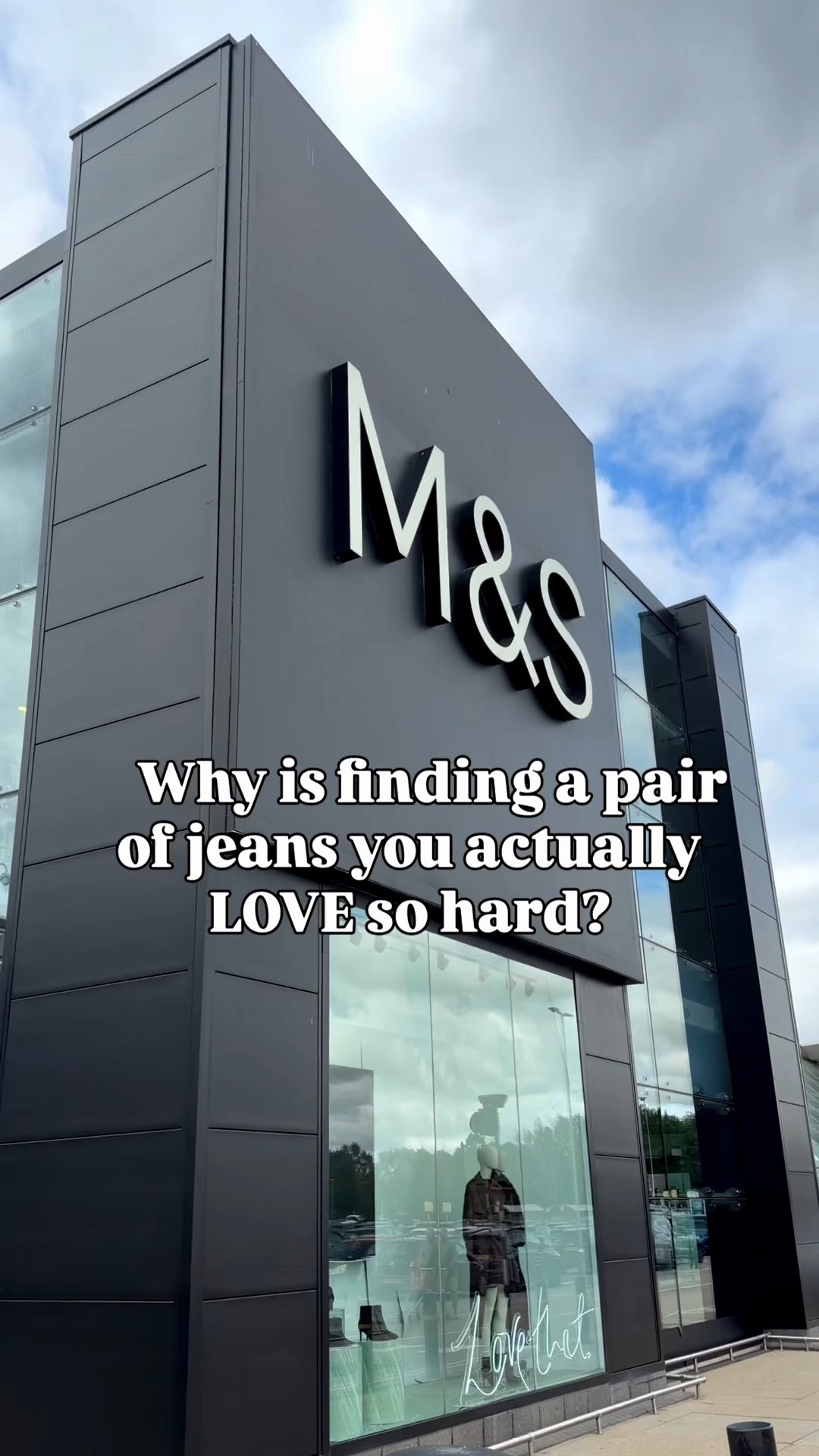 An honest denim try on! A few didn’t fit and was disheartening, a few I didn’t like which was frustrating then I landed on the pair for me! 

Jean try on
M&S jeans

#LTKautumn #LTKmidsize #LTKjeans