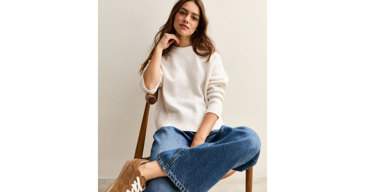Petite Off White Midweight Knit Jumper | New Look | New Look (UK)