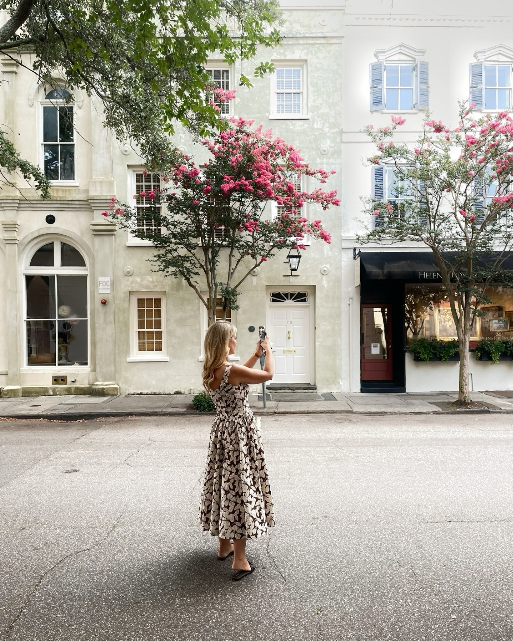Me always 🤳🏼 when visiting Charleston 💕

#LTKStyleTip #LTKSeasonal #LTKTravel