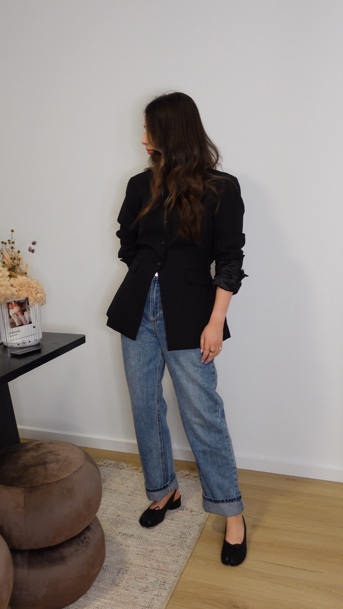 Blazer and Jean weather is so close!!! 

I’m wearing a size 8 in the blazer and size 10 in the jeans. They’re old from The Iconic. My shoes are Woodchucksato xx 

#LTKautumn #LTKaustralia
