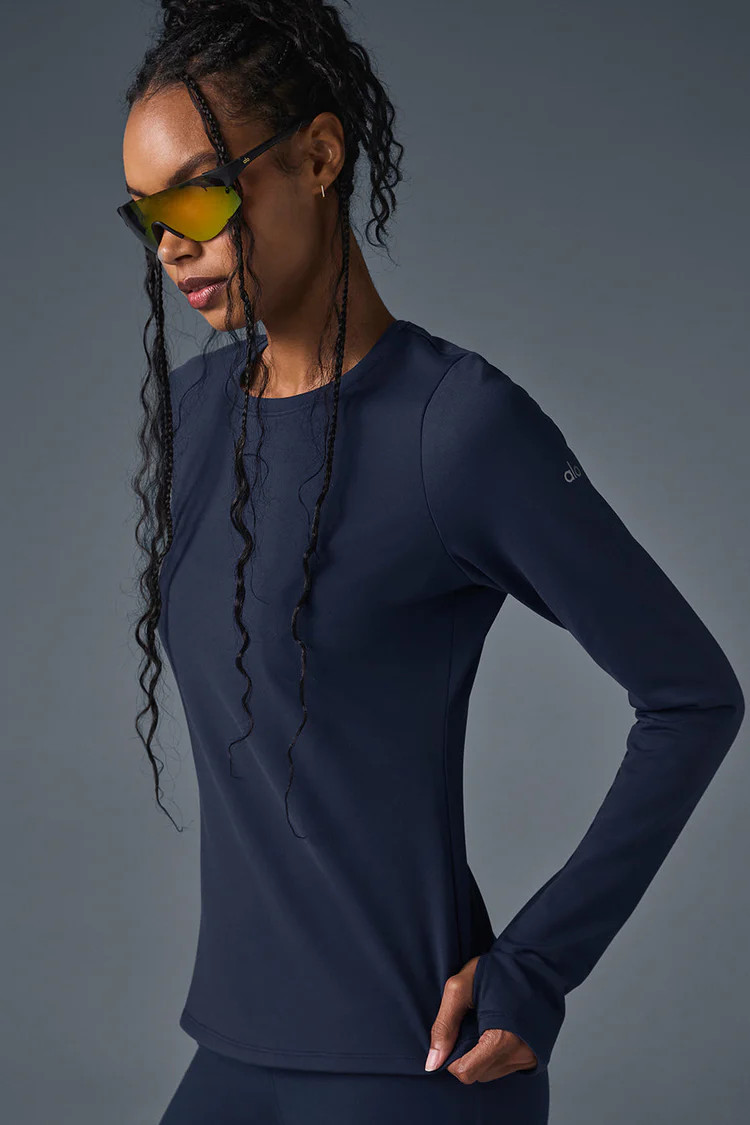 Airbrush Winter Warm Nocturne Long Sleeve | Alo Yoga (US)