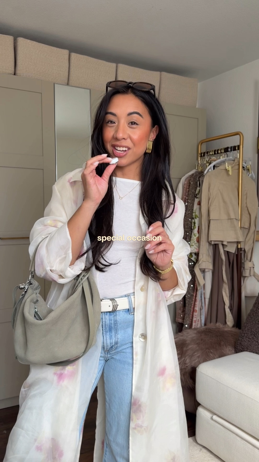 A casual weekend outfit for spring 🌷🌼 wearing size S jacket & 26 jeans