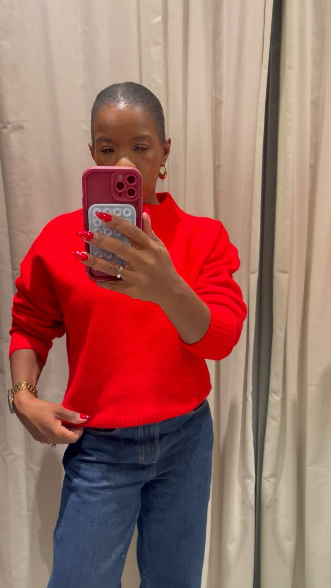 I had to grab this sweater immediately. The color is gorgeous and it’s not itchy. 👏🏾🙌🏾

#LTKFindsUnder100 #LTKSeasonal #LTKStyleTip