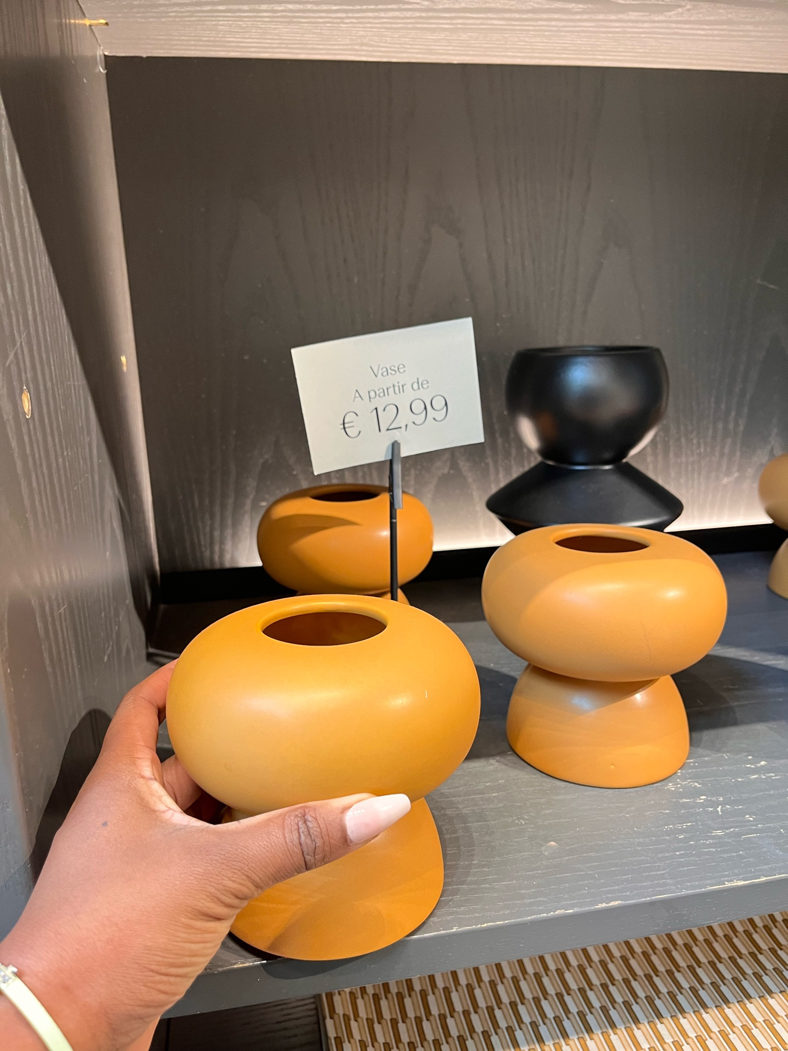 Imagine this on your counter top or tv unit area. Found it at H&M

#LTKhome #LTKeurope #LTKFind