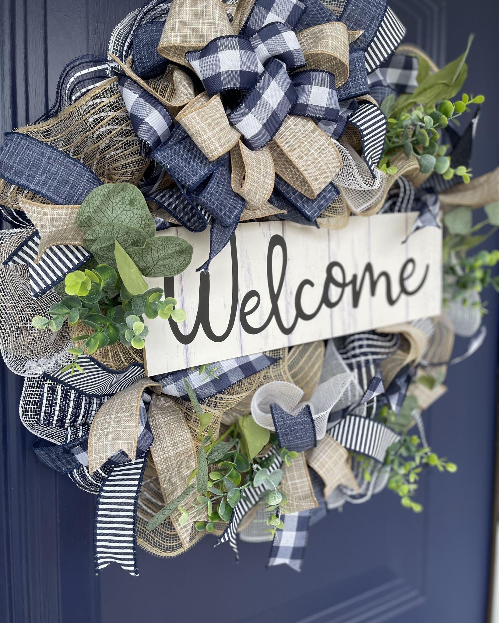 Beautiful, handmade welcome wreath from WreathsByRunco on Etsy. 

#LTKfindsunder100 #LTKhome