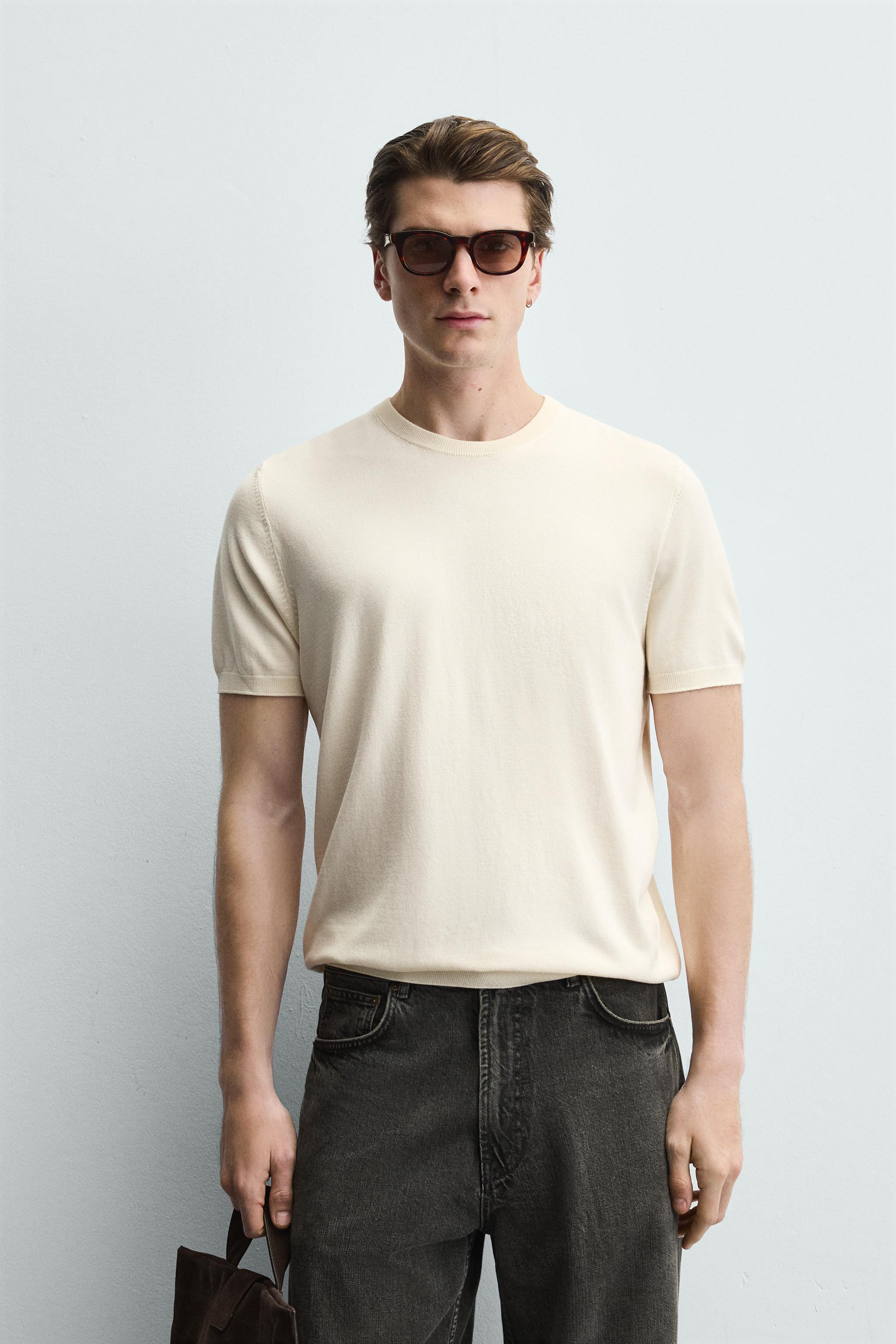 BASIC-T-SHIRT AUS STRICK IM REGULAR FIT | Zara DE