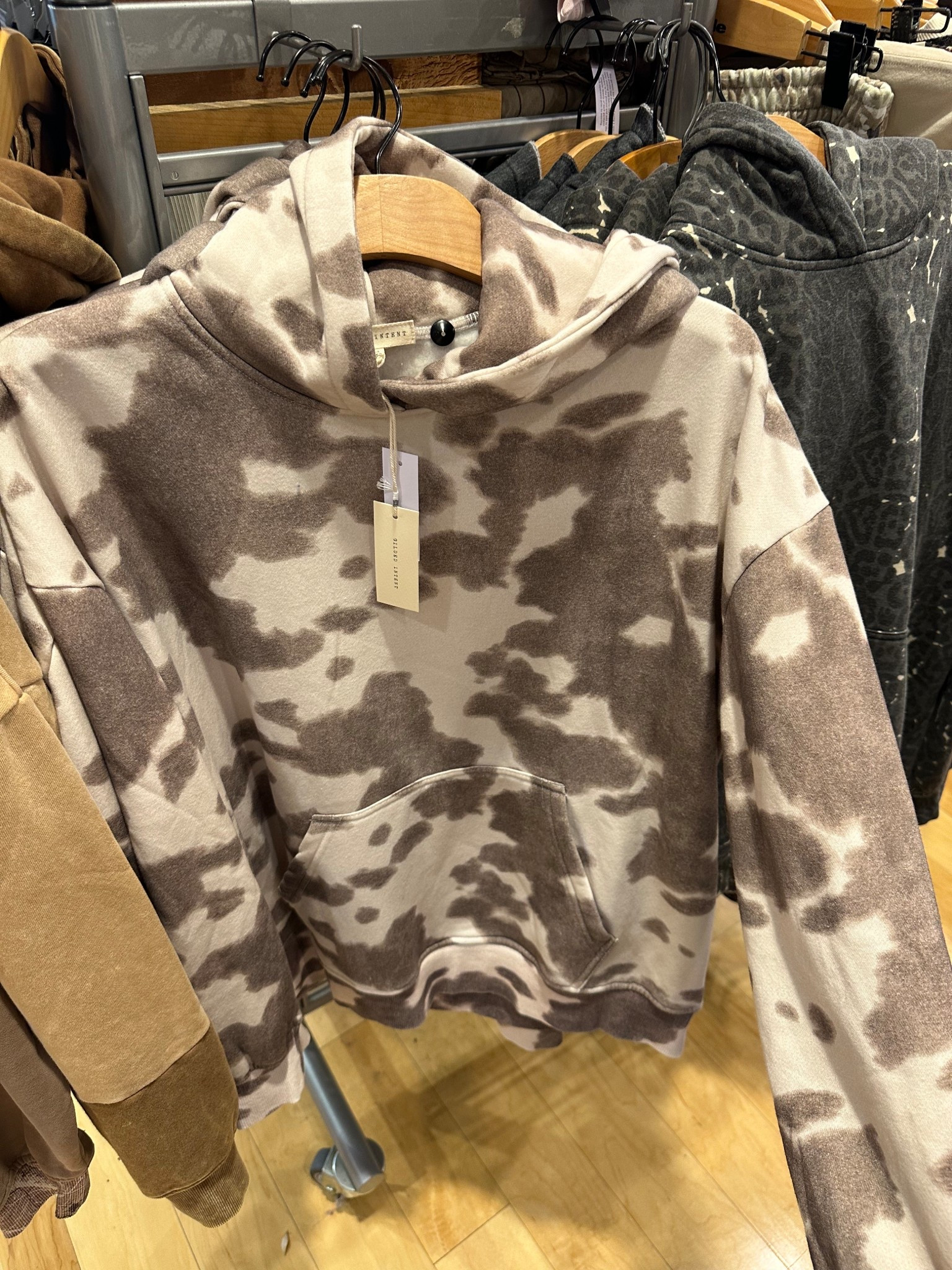 Love this cow print hoodie! So soft! Comes in sizes XS-XL! Priced at $59!

#LTKFindsUnder100 #LTKMidsize