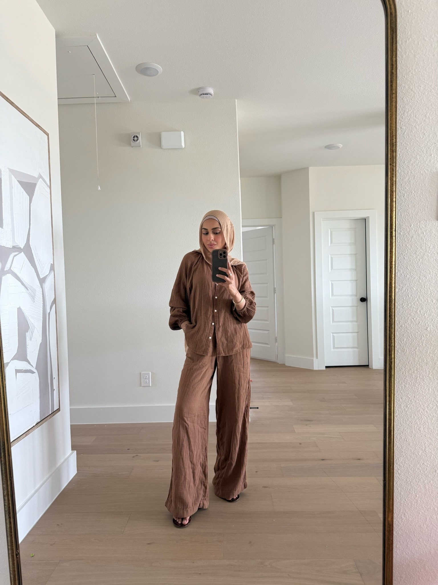 So comfy esp in the heat. Breathable! Wearing size small

#LTKdayinmylife #LTKootd #LTKgrwm