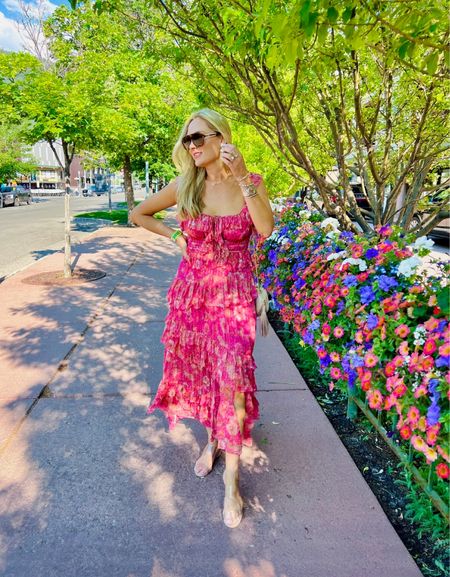 Obsessed with this floral maxi dress! So cute for a summer vacation or a brunch with friends! 
#maxidress #summerdress #tropicaldress

#LTKFind #LTKSeasonal #LTKstyletip
