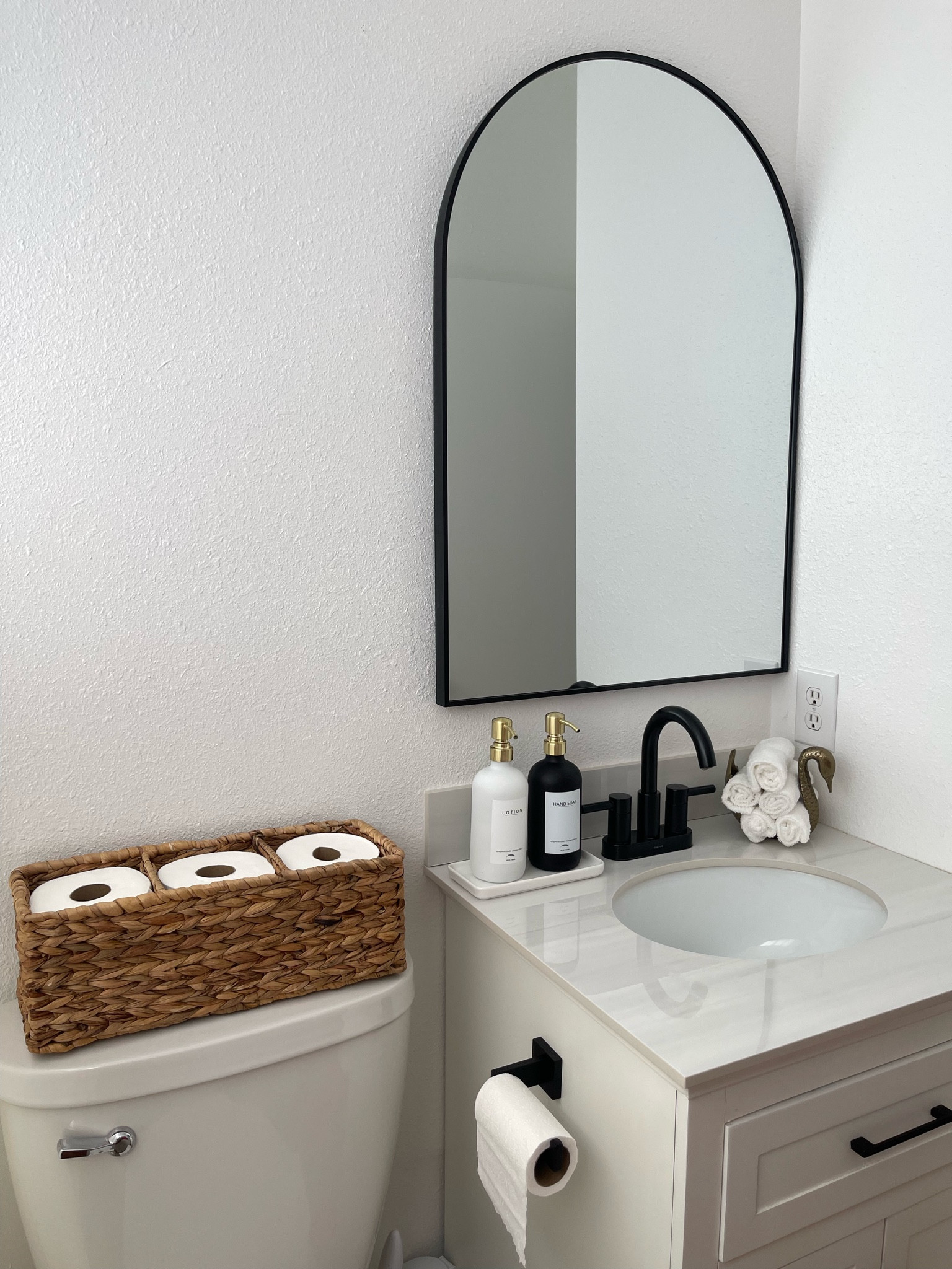 Small bathroom decor
Target bathroom decor 
amazon bathroom finds
Walmart bathroom decor 

#LTKhome #LTKFind #LTKunder50