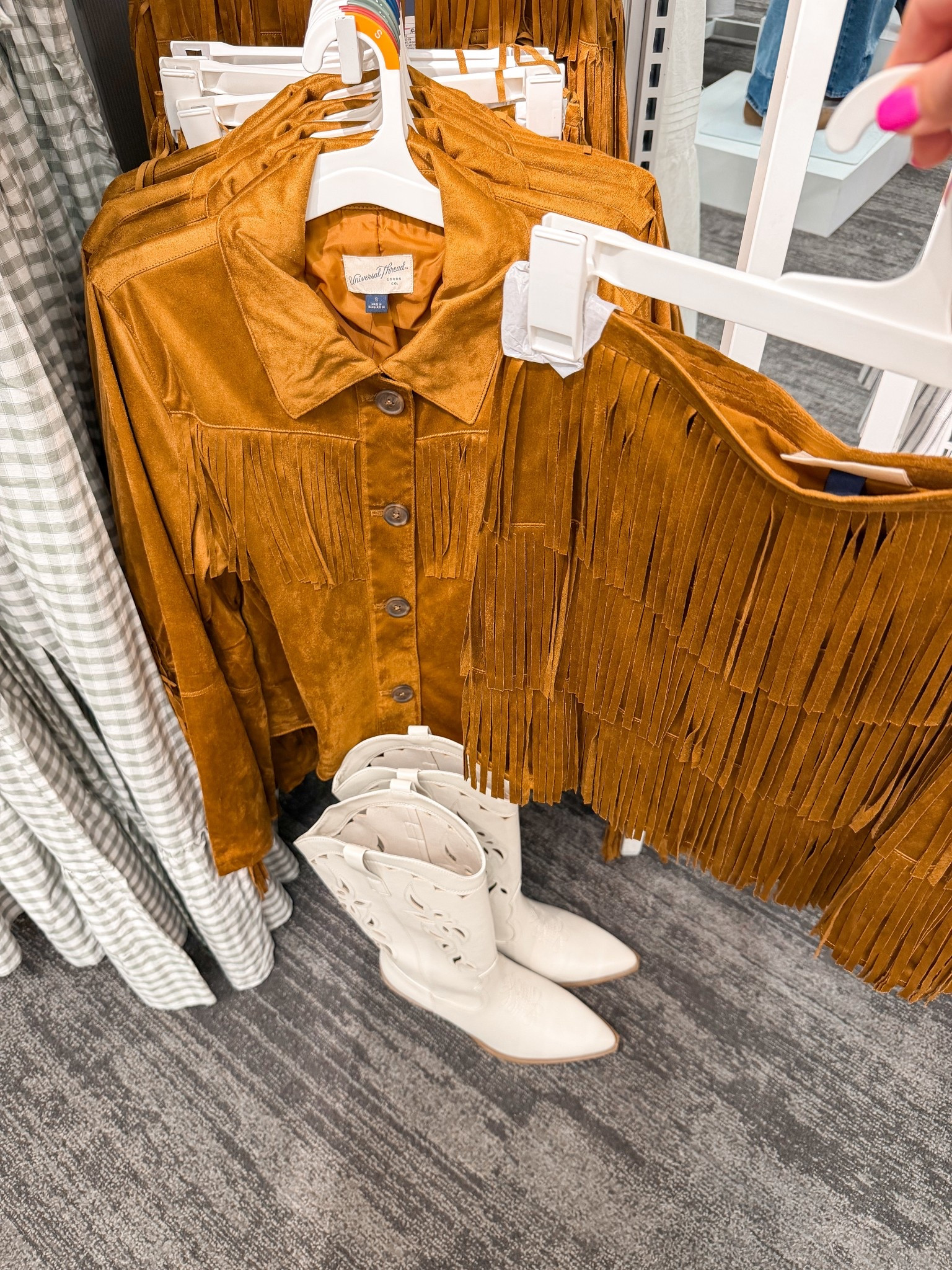 Western style outfit
Rodeo outfit
Country concert outfit
@Target 

#LTKootd