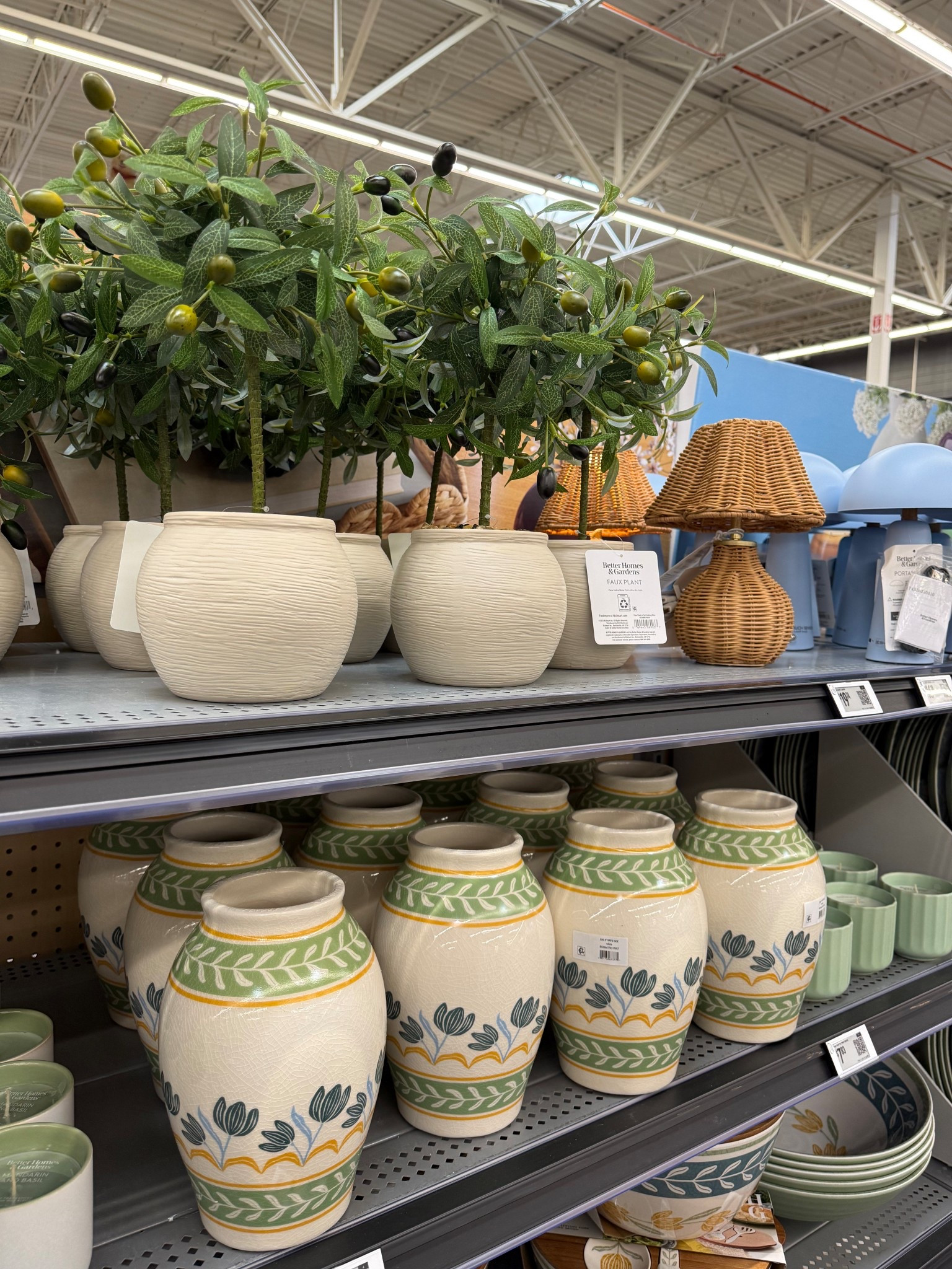 I grabbed one of each.. 😍 peep the little lamp.. it’s battery operated and perfect for a little ambiance in a kitchen corner or shelf! 

Walmart home decor, Walmart spring decor, spring decoration, shelf decor 

#LTKHome #LTKSeasonal