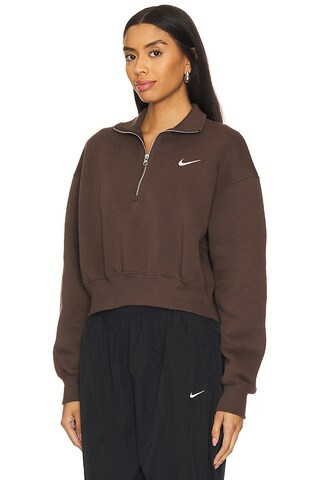 Phoenix Fleece Quarter Zip in Baroque Brown & Sail | Revolve Clothing (Global)