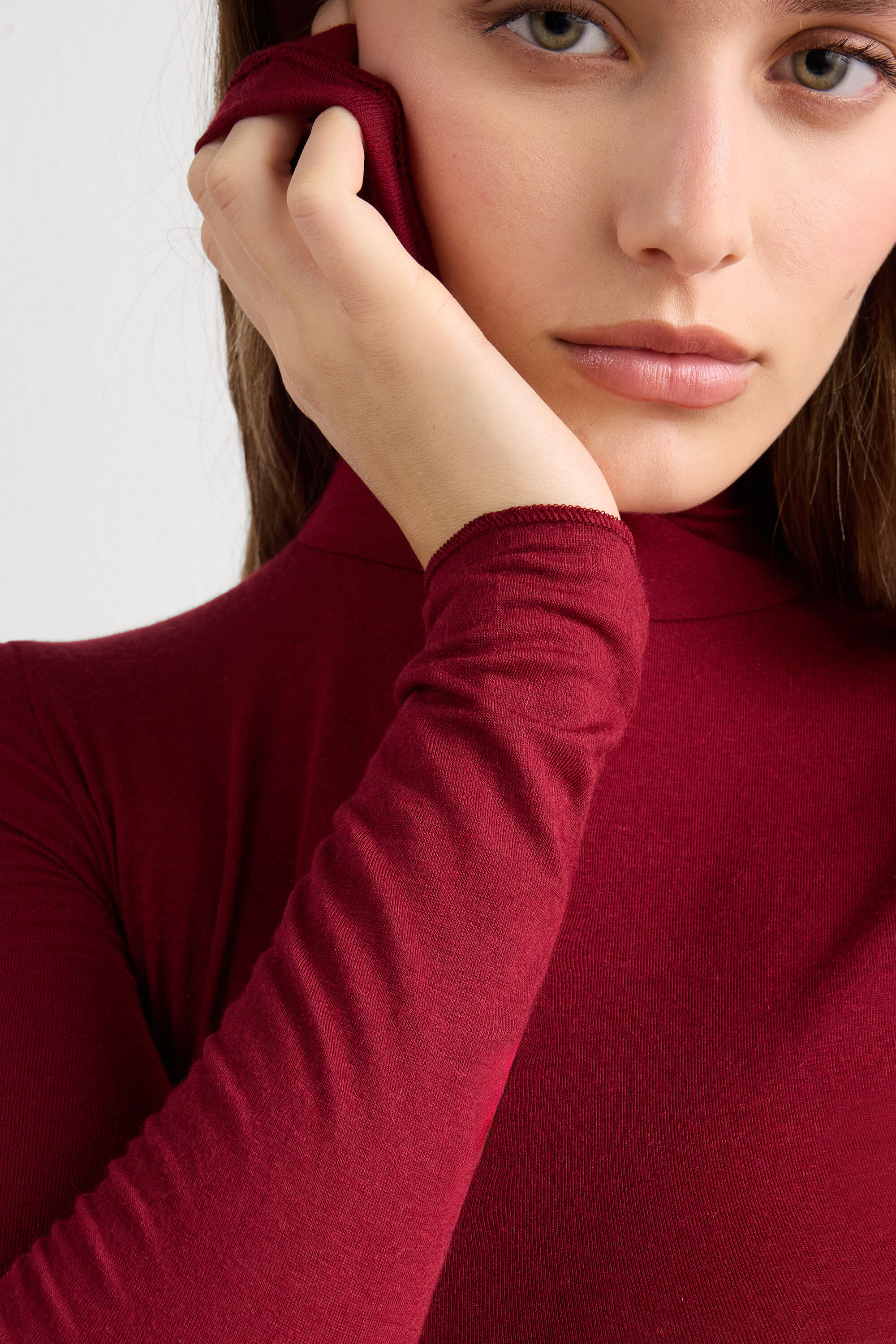 Modal Cashmere Ultralight High-Neck Top | Intimissimi (US)