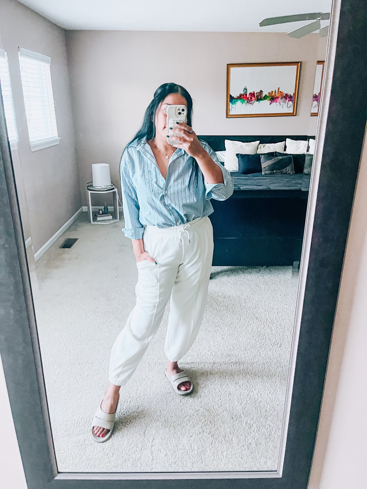 Summersalt button down
Walmart barrel sweatpants
WFH casual style


#LTKootd #LTKFindsUnder50 #LTKdayinmylife