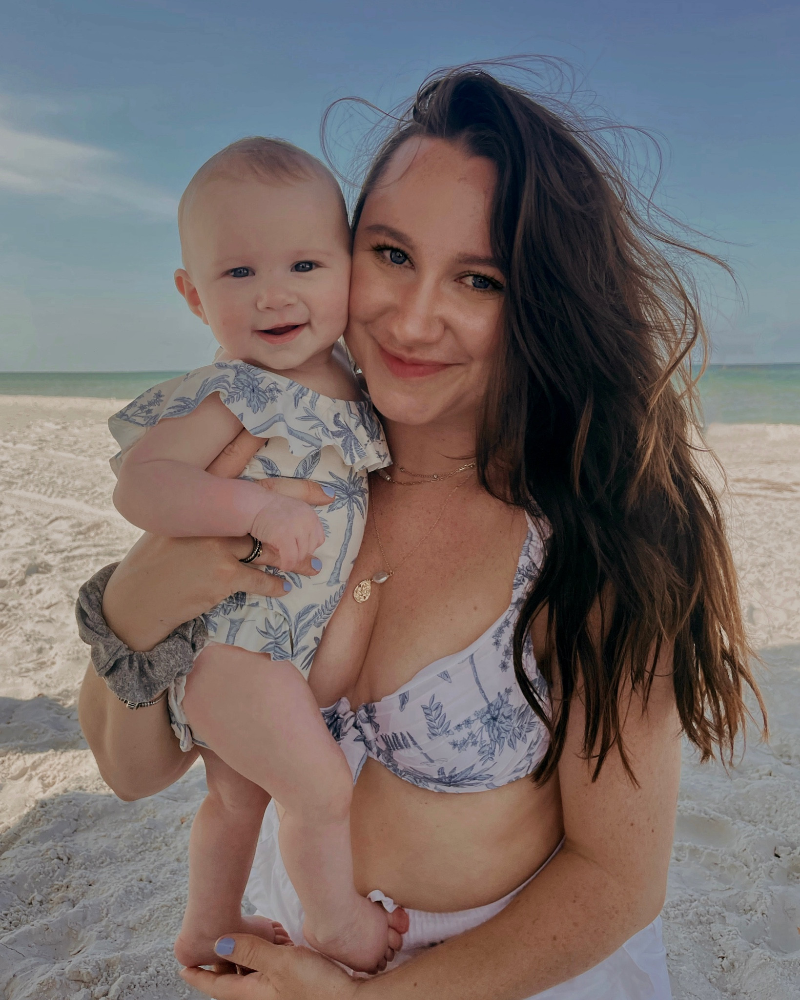 Matching swim for my mini and I!!

Pro tip: if they’re sold out of your size (especially with sale merch) check Poshmark

Mumu swim 20% off rn run!!

#LTKbaby #LTKswim #LTKfamily