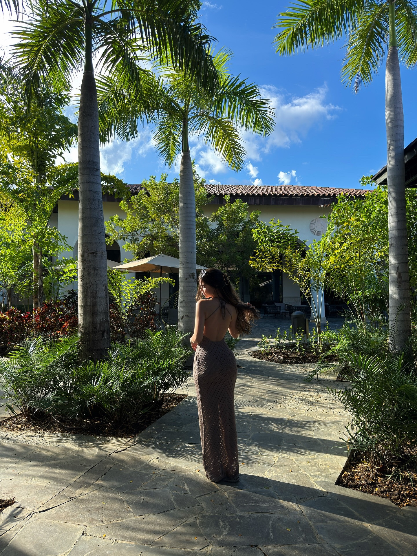 eternal sunshine 🤎

Comment SHOP below to receive a DM with the link to this post on my LTK ⬇ https://liketk.it/5wqOX #ltkgiftguide #ltkstyletip #ltkfindsunder50