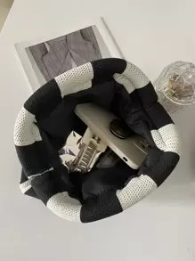 Striped Pattern Crochet Bag SKU: sg2209059018009411(100+ Reviews)$13.30$12.64Join for an Exclusiv... | SHEIN