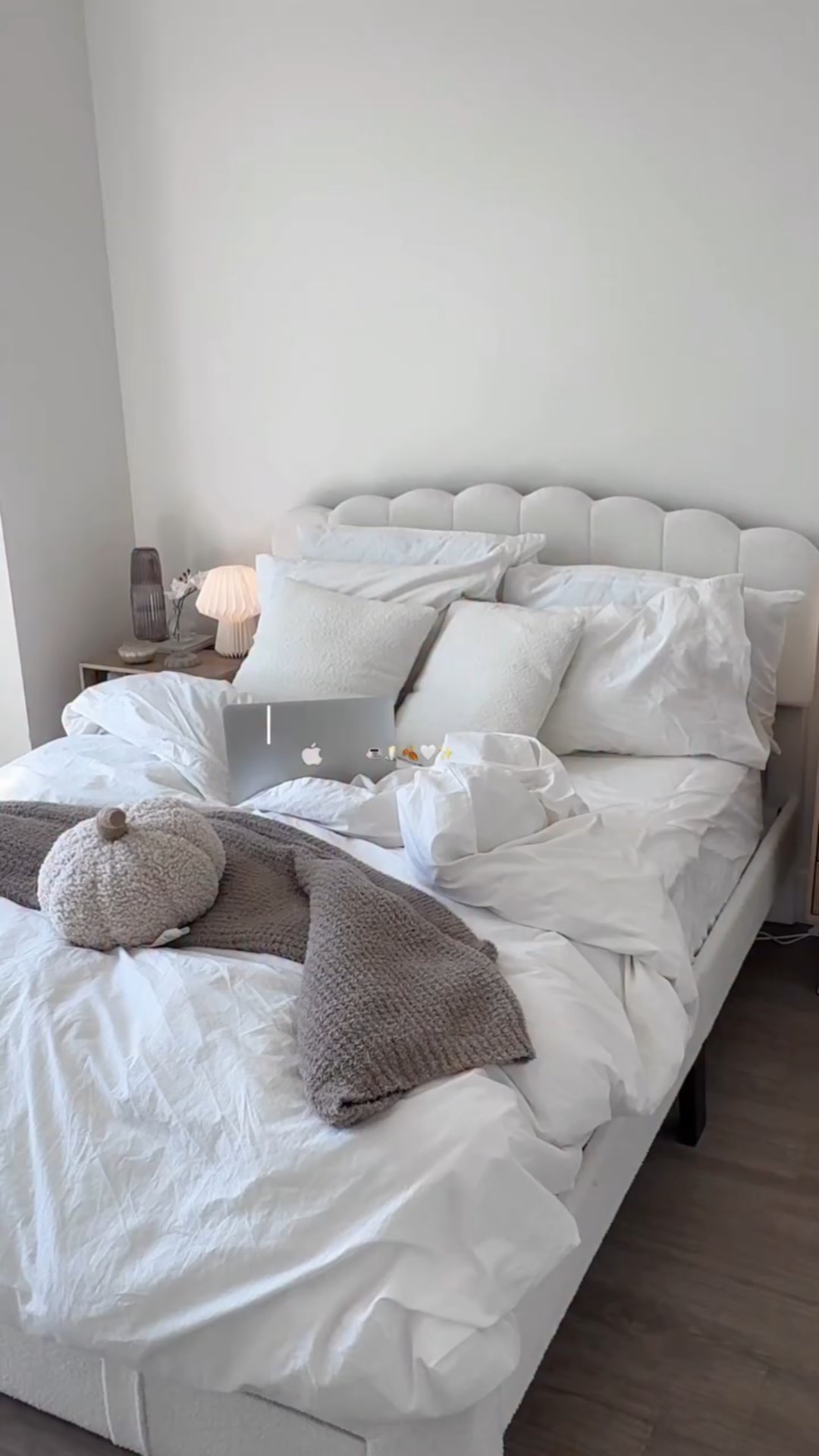 Cozy October mornings👇🏾

One of those days when you want to stay in bed, lol.

Enjoying my morning coffee while replying to emails and planning out the rest of the week.
.
.
.
#fallmornings #cozyathome #morninginmylife #morningmood #morningroutine #morningcoffee #cozyvibes #aestheticvibes #romanticizeyourlife #autumnvibes

#LTKFindsUnder50 #LTKSeasonal #LTKHome