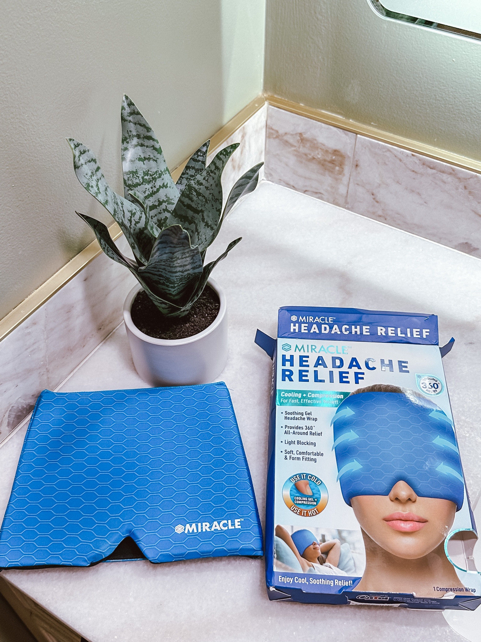 Ontel miracle headache relief 

#ontel #miracle #headache #relief #headacherelief #nomedicationheadacherelief #lightblocking #headachewrap #cooling #compression #tension #pressure #relaxation #puffyeyes #stress #stressrelief #walmart #founditatwalmart