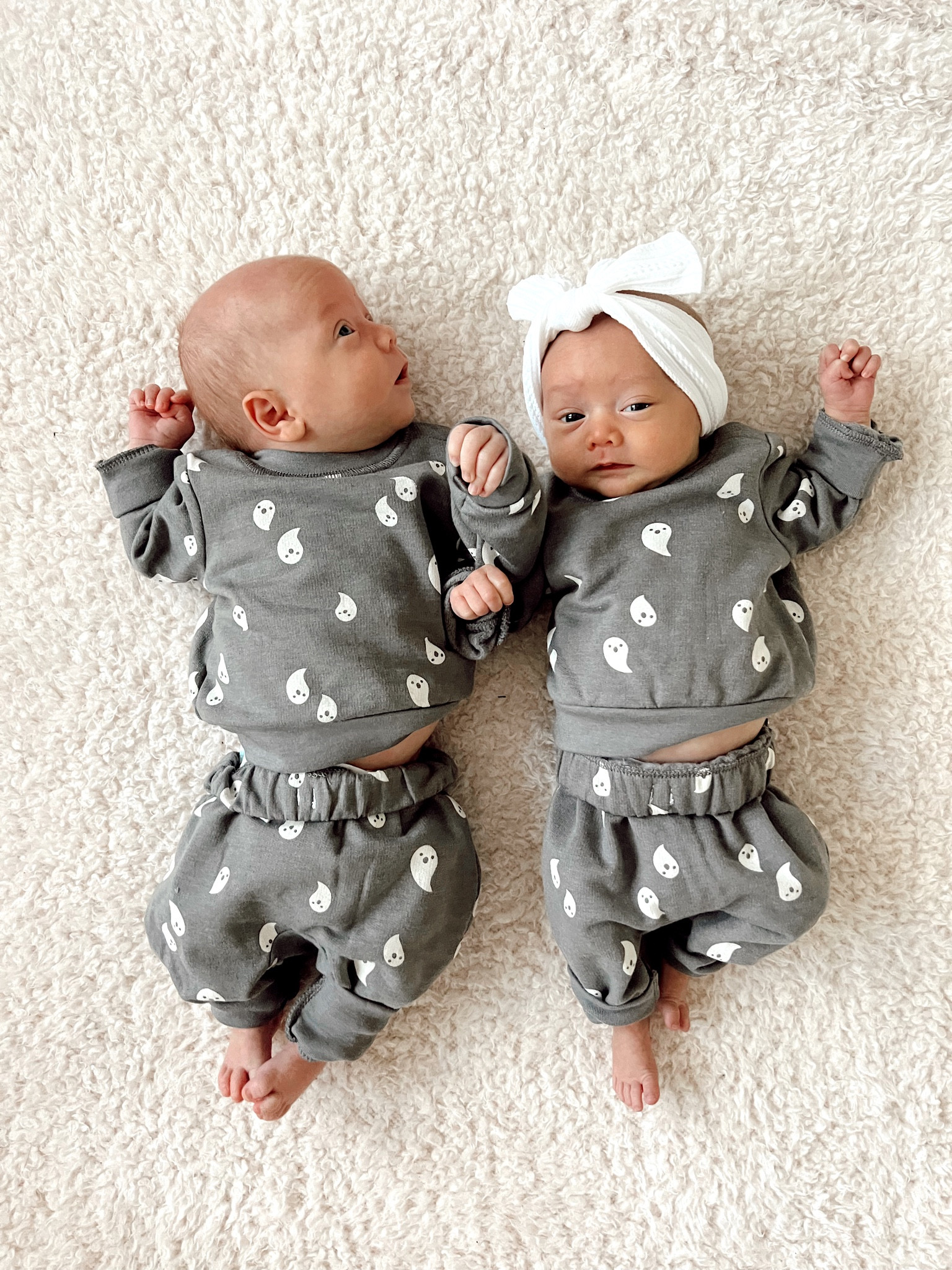 Halloween Ghost jogger set for baby on sale for $11! Wearing size 0-3 

#LTKbaby #LTKSeasonal #LTKHalloween