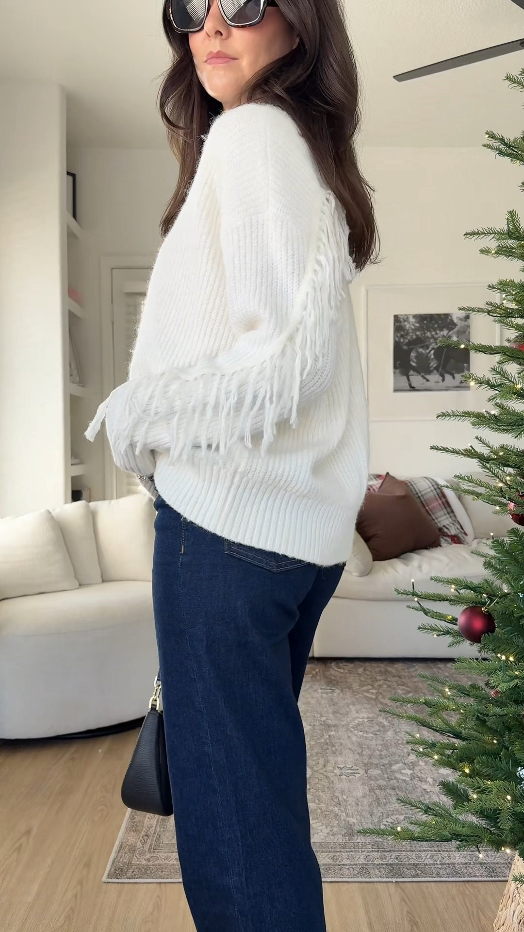 Outfit of the day! 

Code CYBERAF at Abercrombie for an extra 15% off!

I’m 5’7” and wear a size XS in most brands like Abercrombie, small in everything at Aritzia, and 25 regular length in jeans! 

#LTKHoliday #LTKSaleAlert #LTKCyberWeek